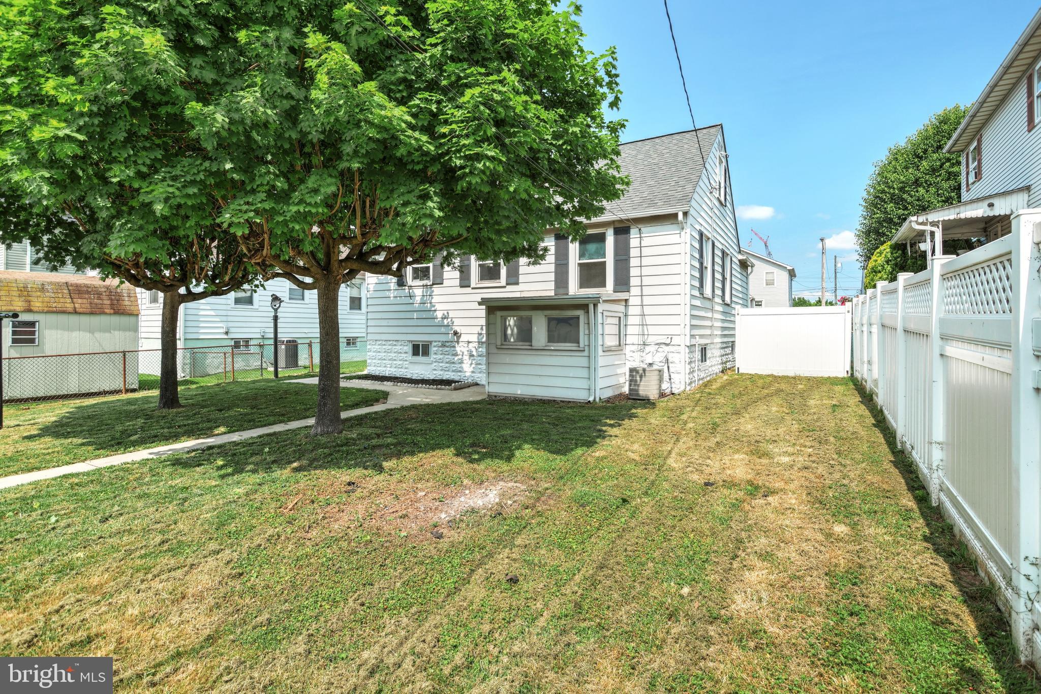 CEDAR CREST - Residential