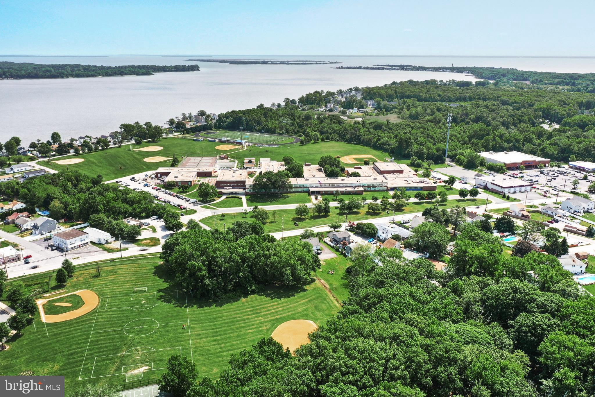 CEDAR CREST - Residential