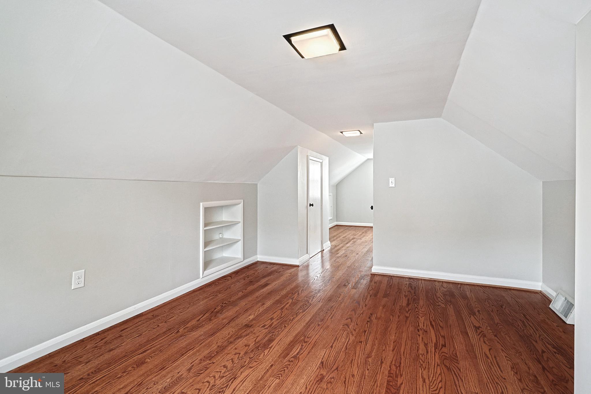 CEDAR CREST - Residential