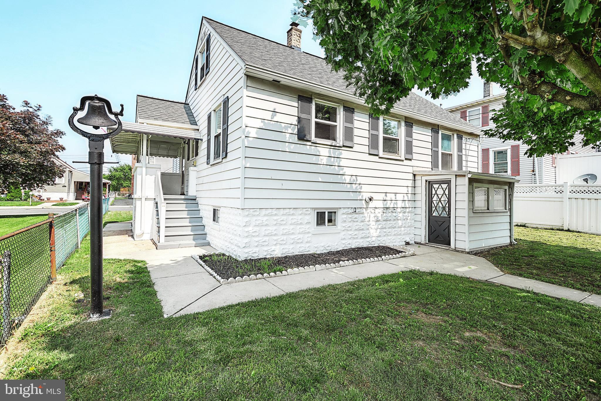 CEDAR CREST - Residential