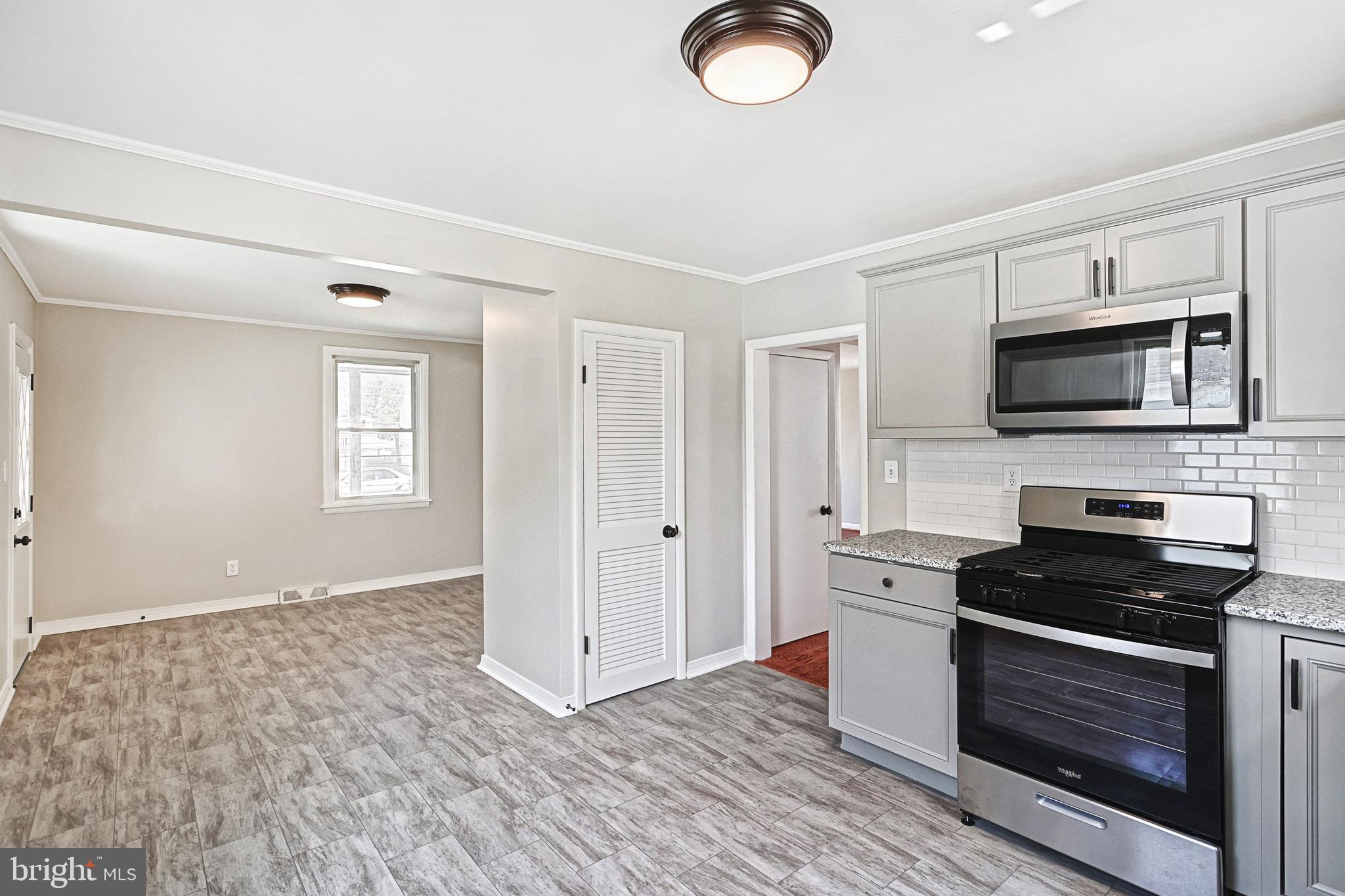 CEDAR CREST - Residential