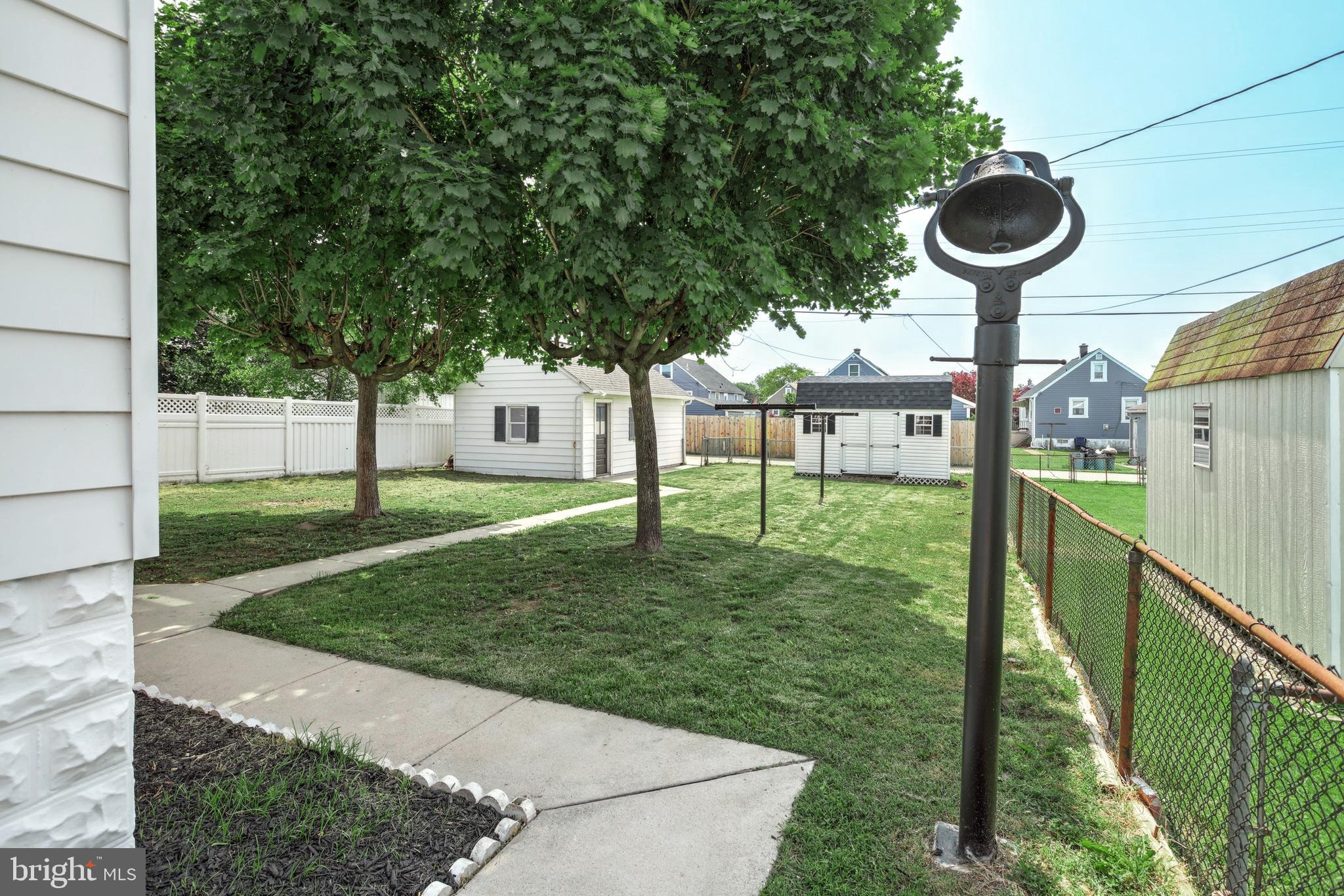 CEDAR CREST - Residential