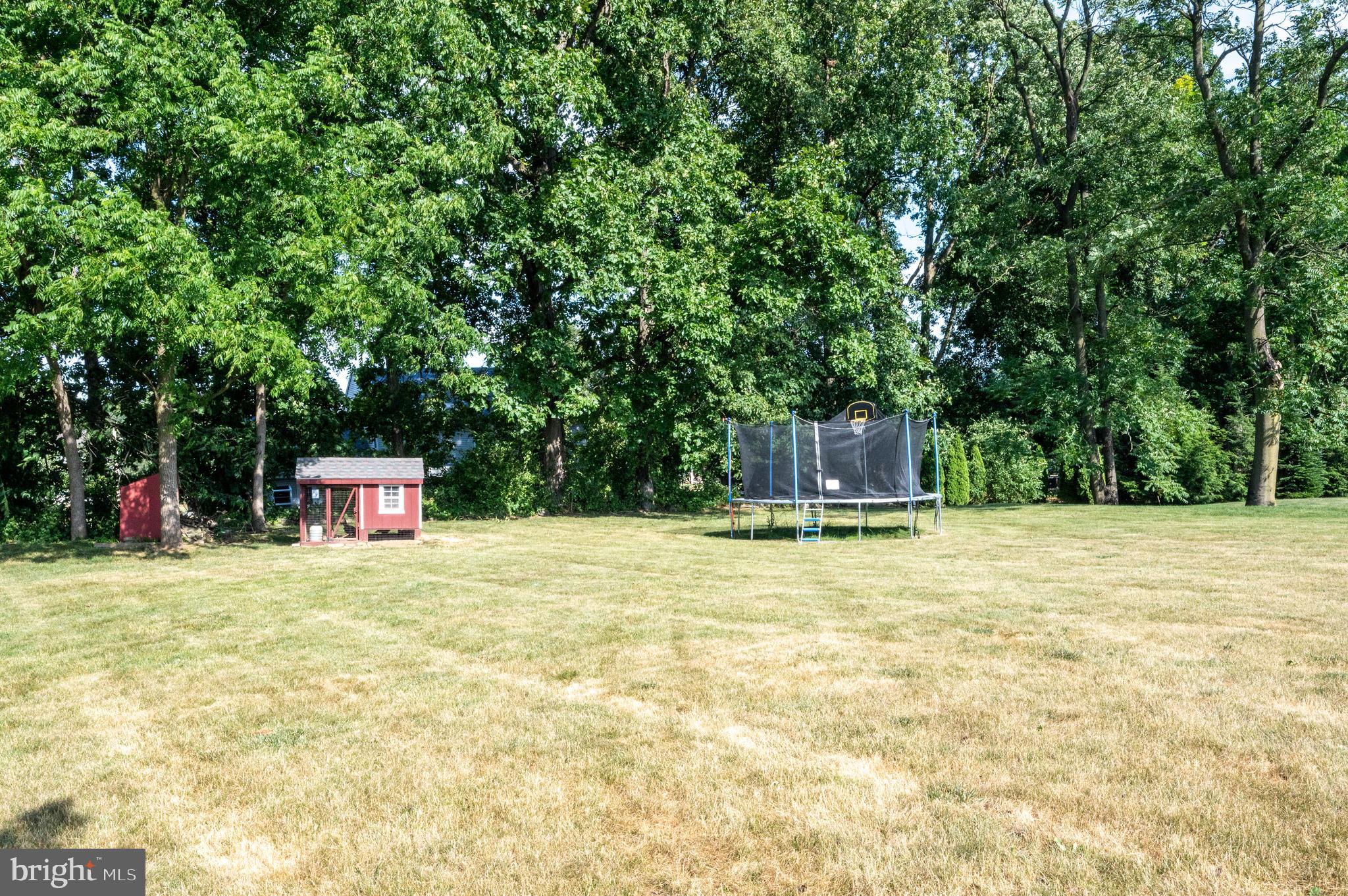 MEADOWBROOK - Residential