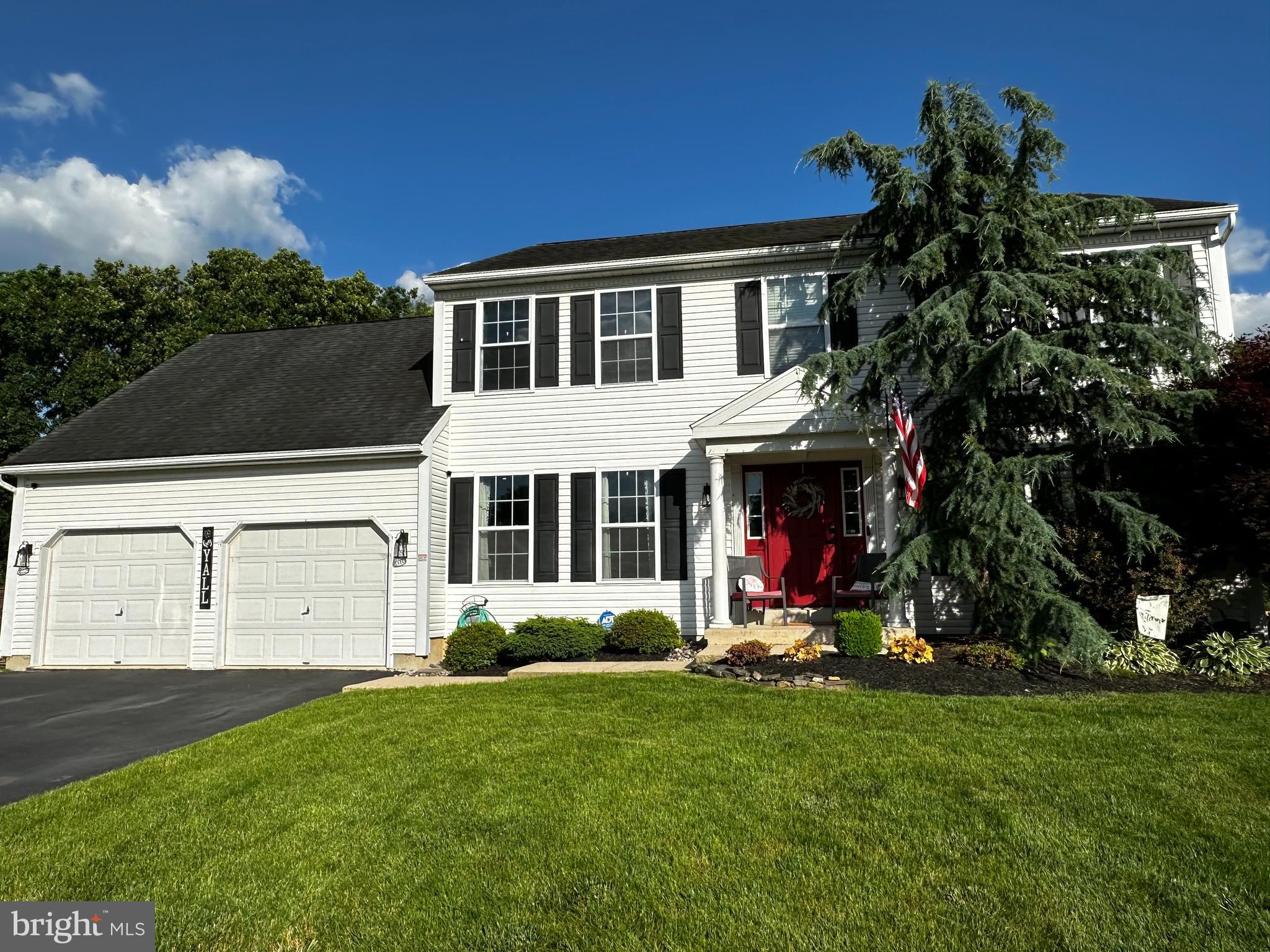 MEADOWBROOK - Residential