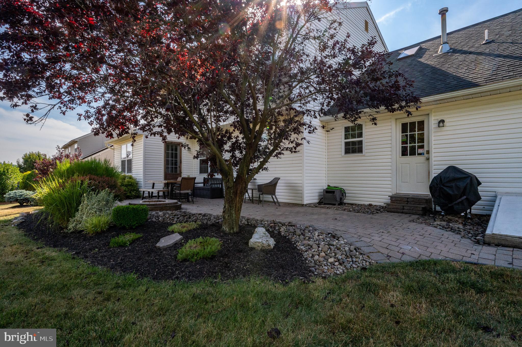 MEADOWBROOK - Residential