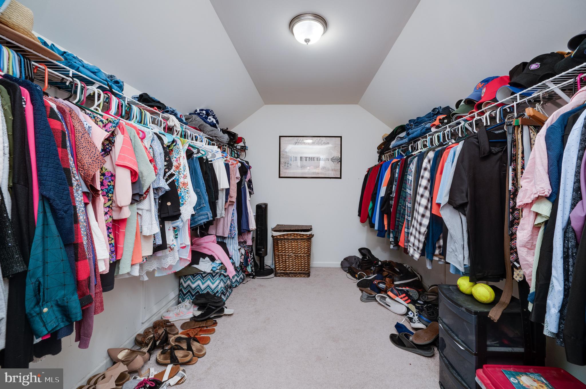 MEADOWBROOK - Residential