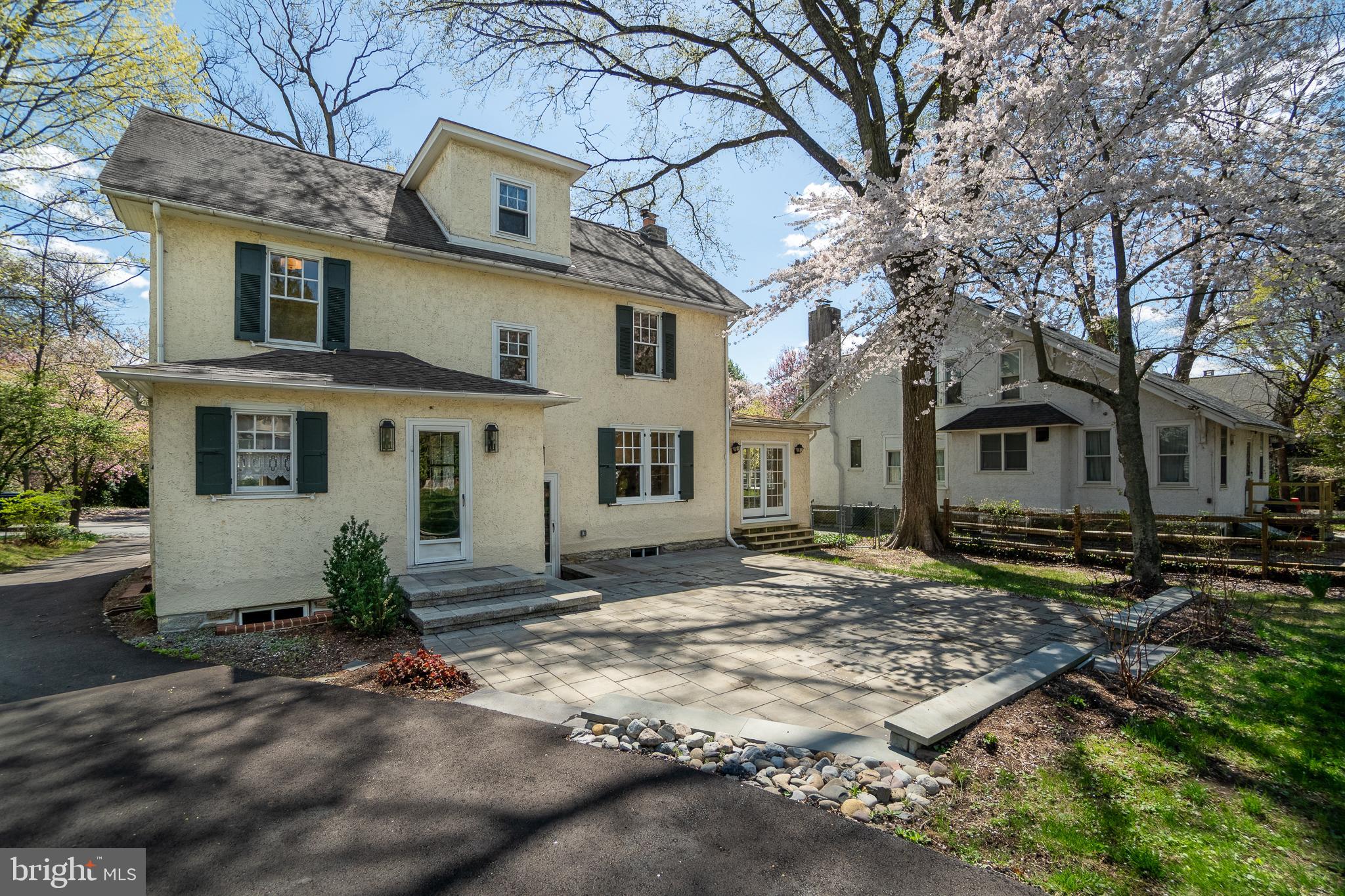 SWARTHMORE - Residential