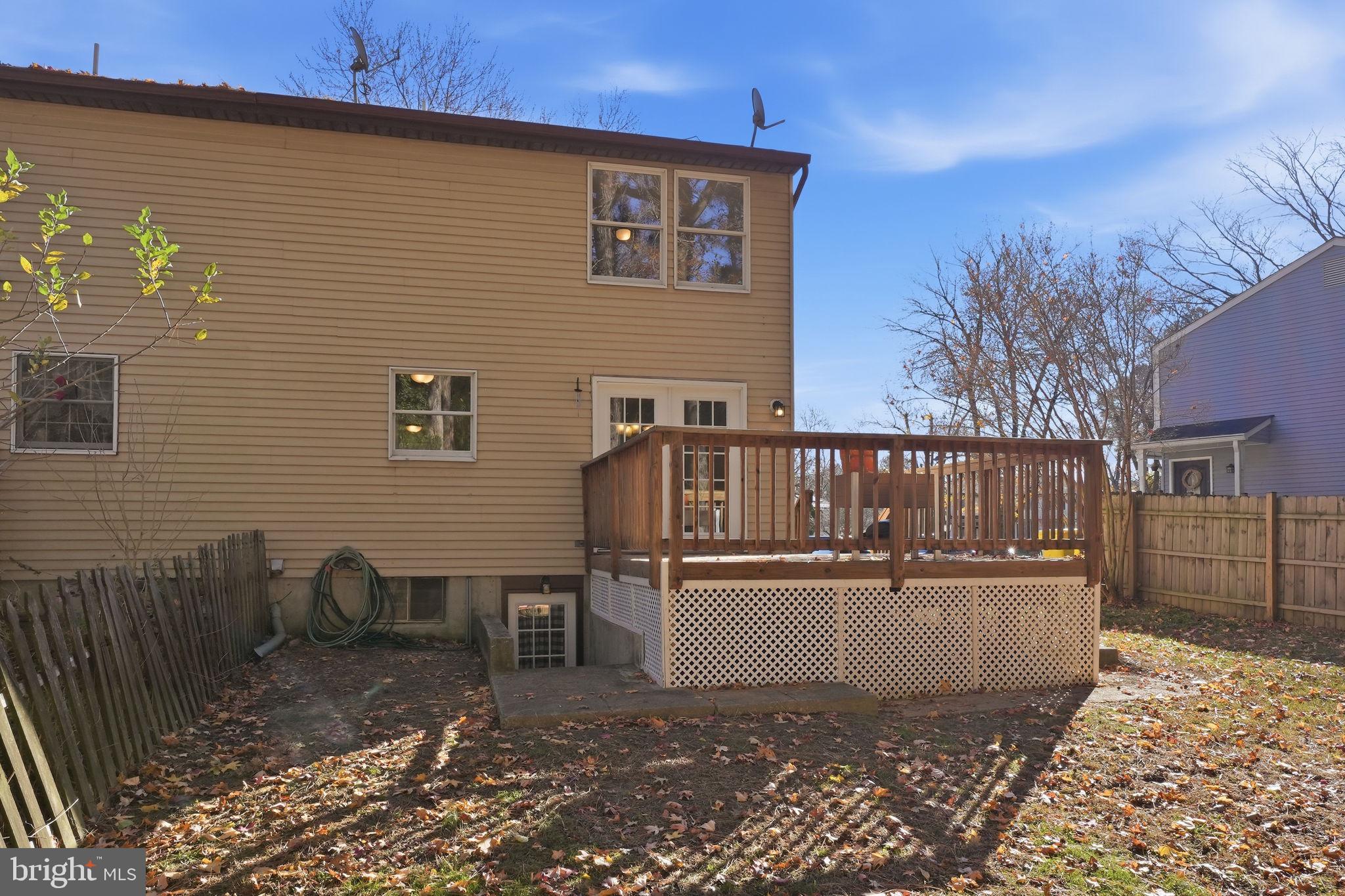 REVELL DOWNS - Residential