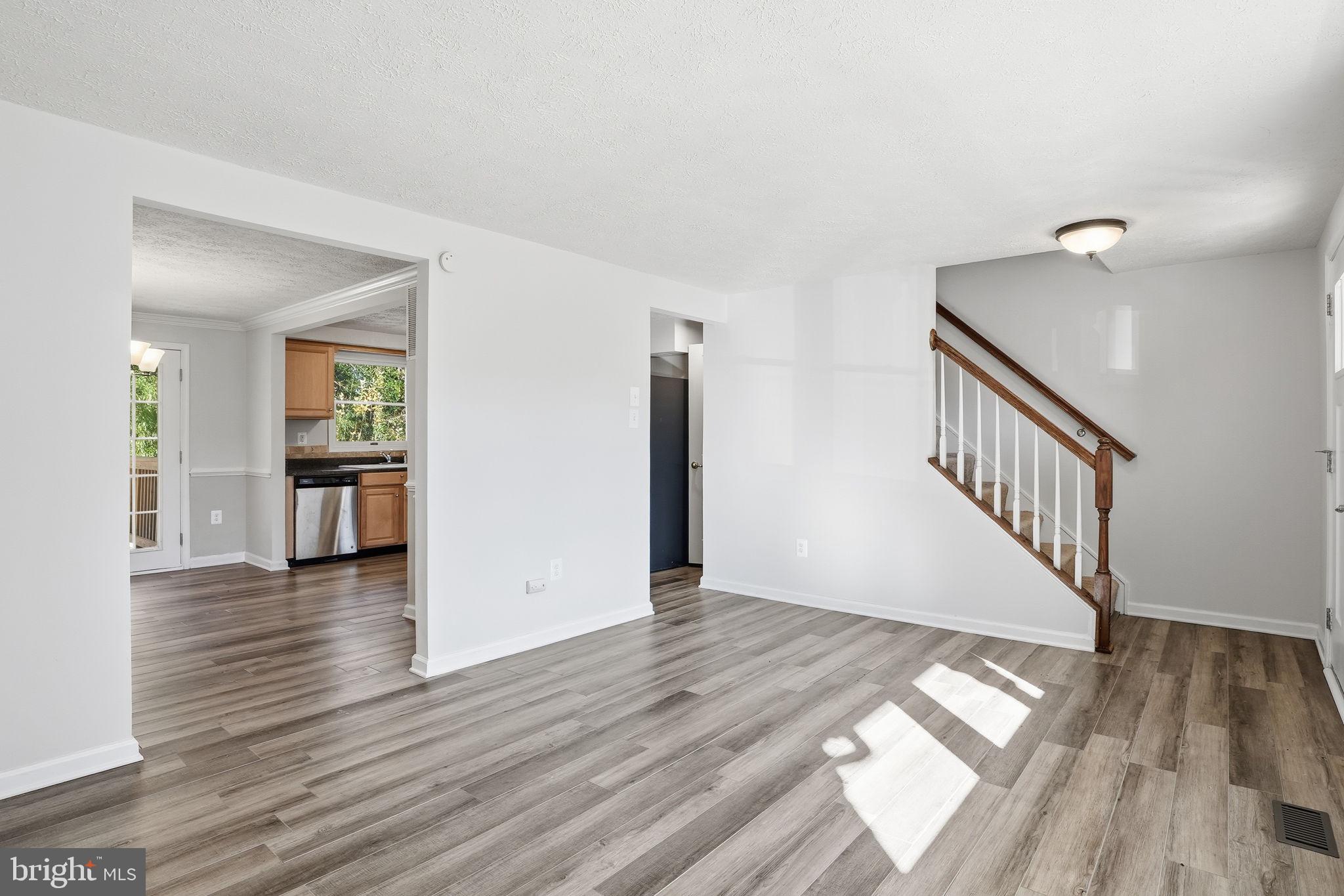 REVELL DOWNS - Residential