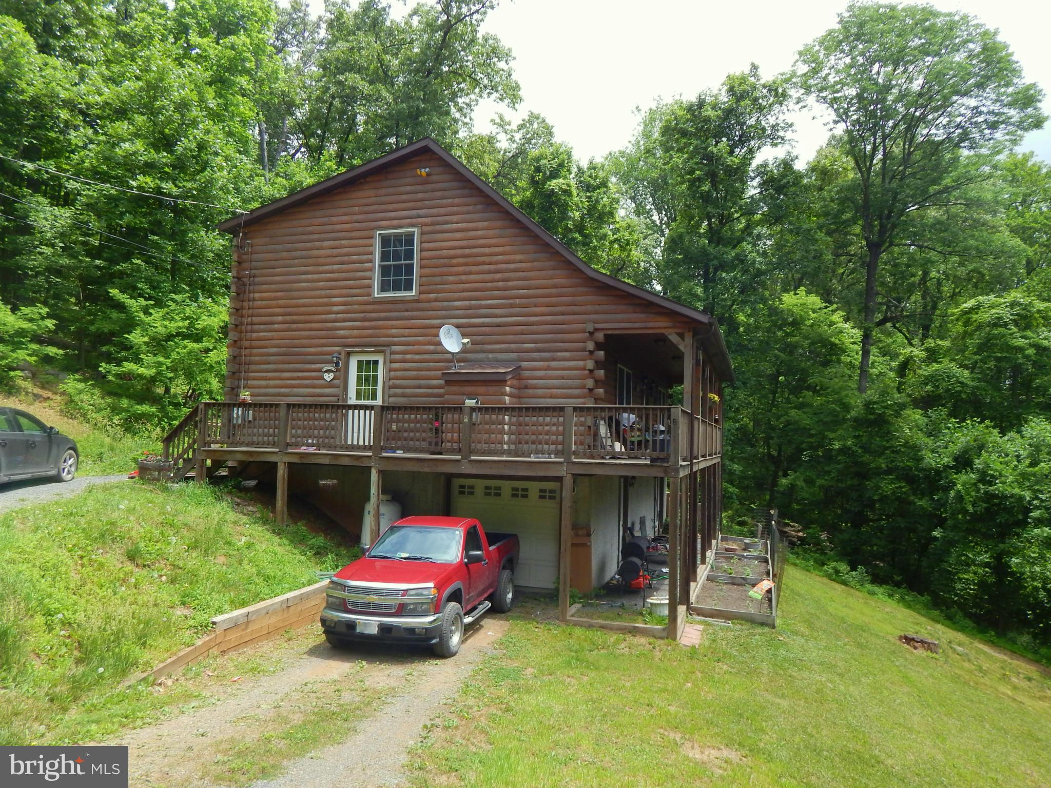 SKYLAND ESTATES - Residential Lease