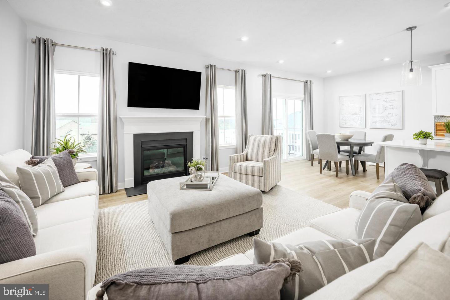 104 RIVOLI COURT