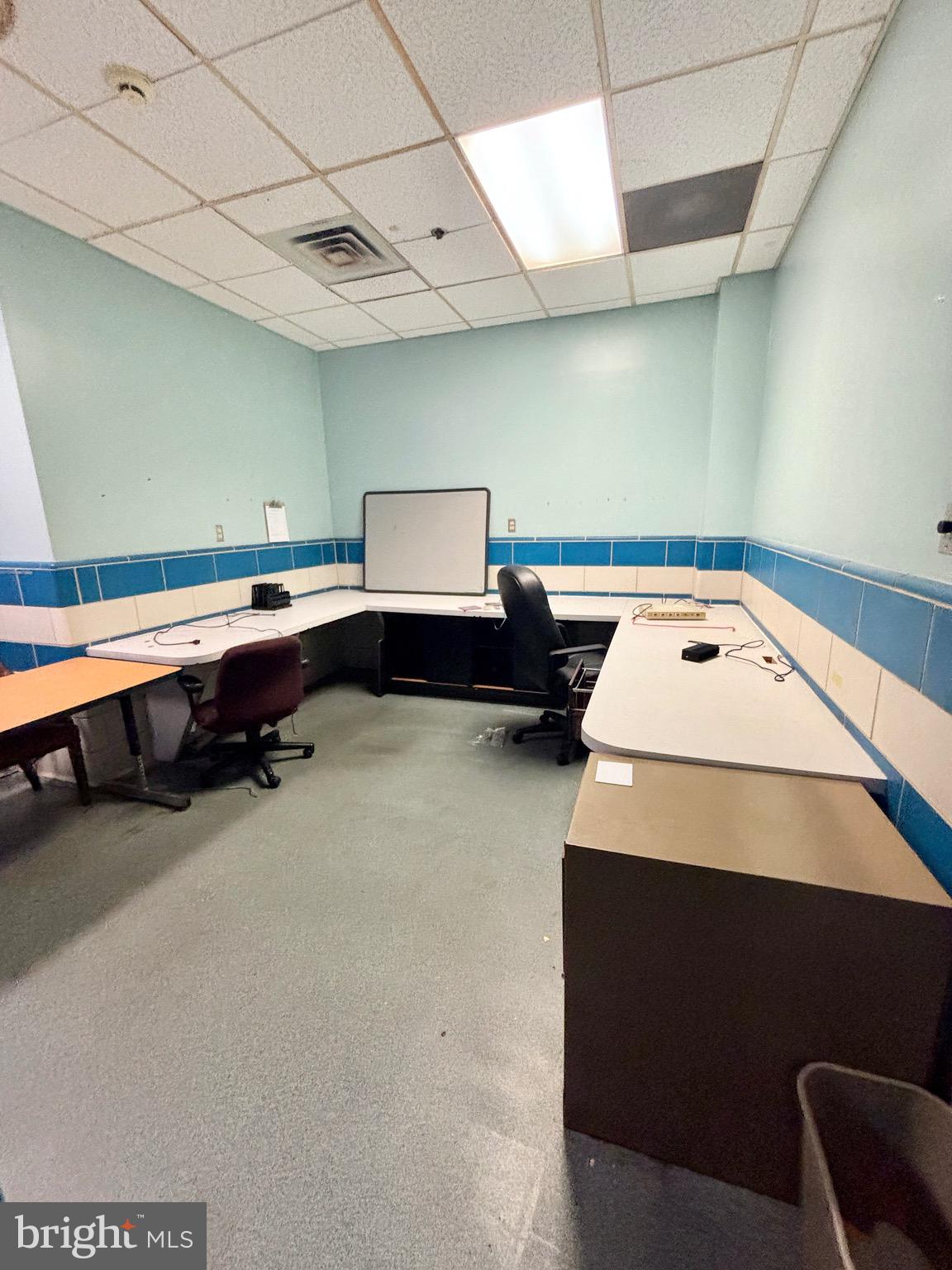 WEST END LANCASTER - Commercial Lease