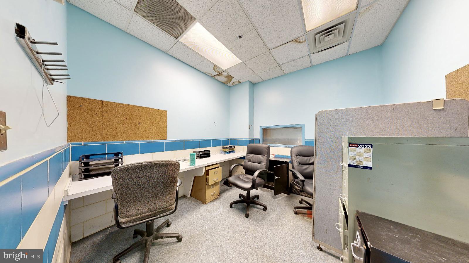 WEST END LANCASTER - Commercial Lease