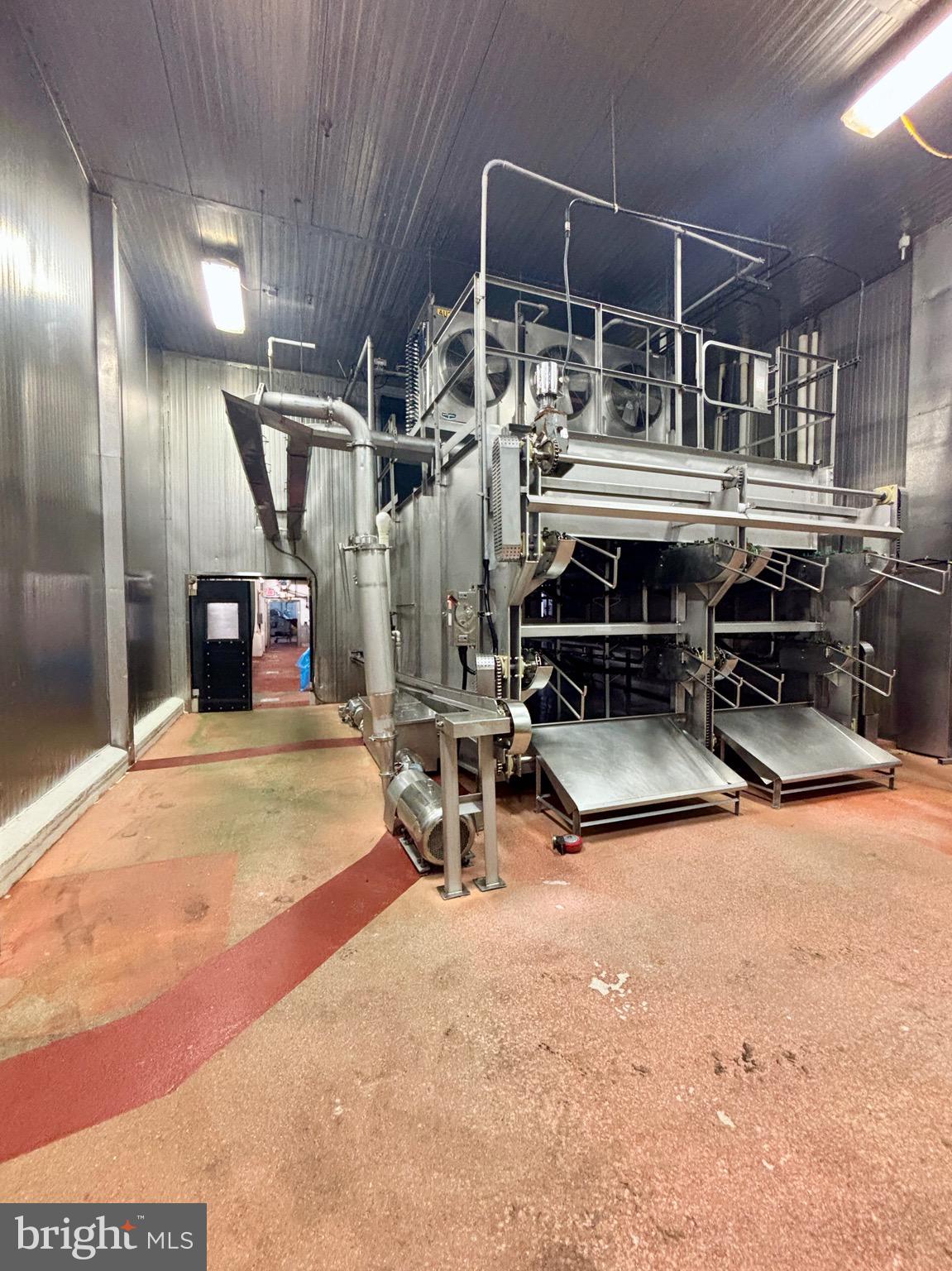 WEST END LANCASTER - Commercial Lease