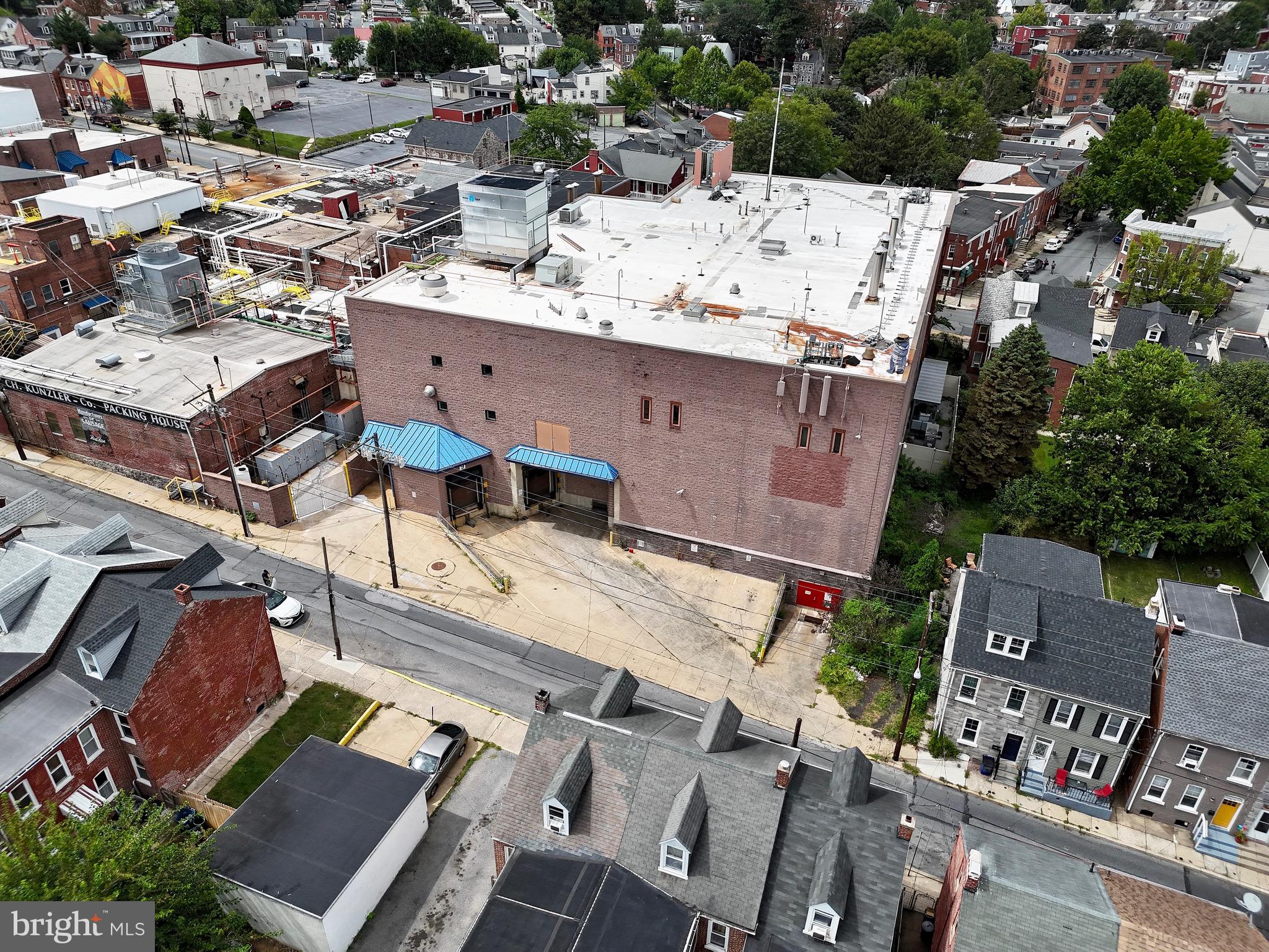 WEST END LANCASTER - Commercial Lease