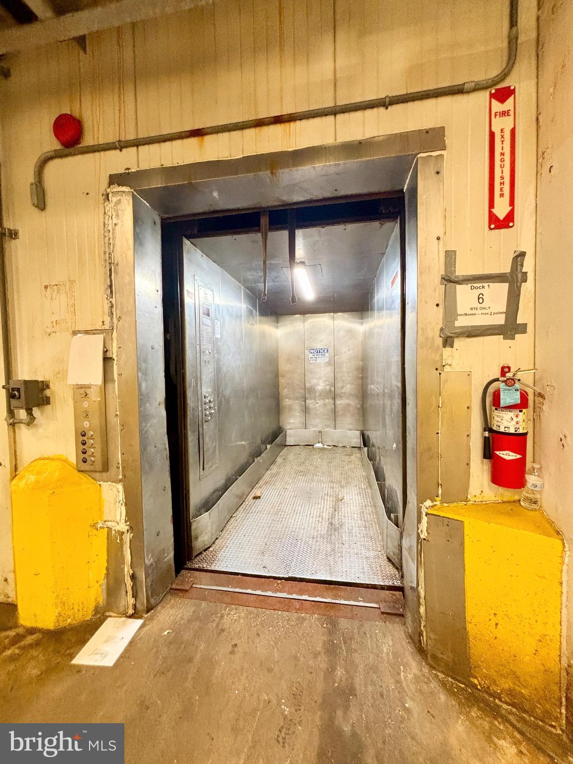 WEST END LANCASTER - Commercial Lease