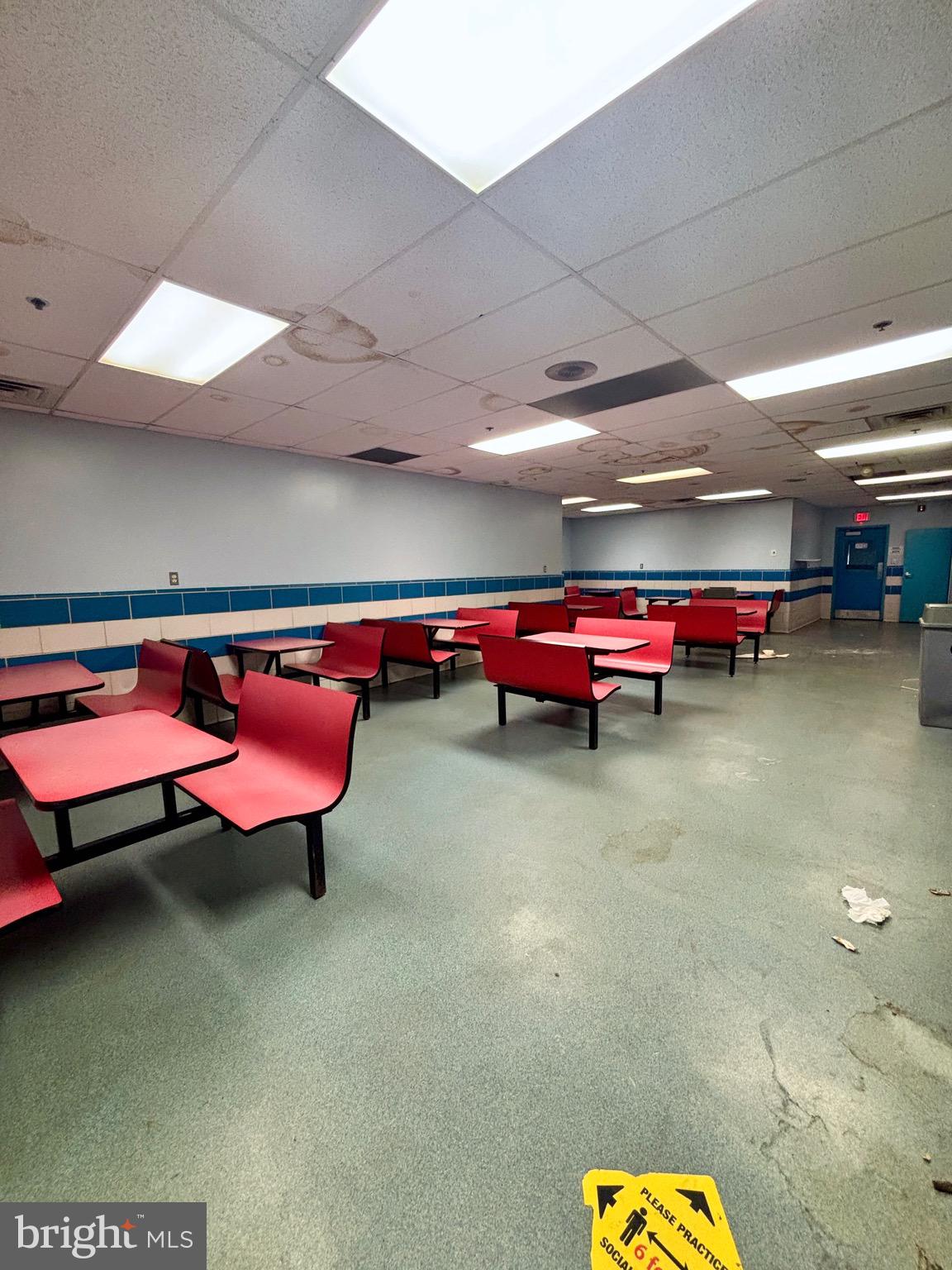 WEST END LANCASTER - Commercial Lease