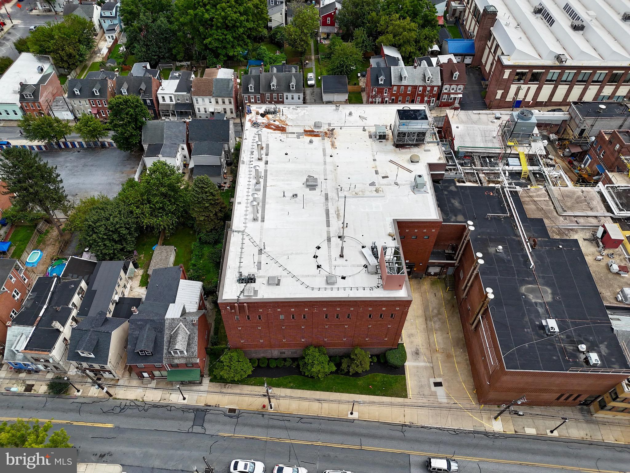 WEST END LANCASTER - Commercial Lease