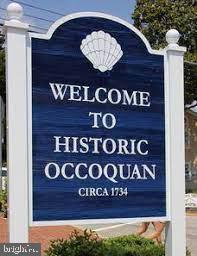 RIVER TERRACE - Residential Lease