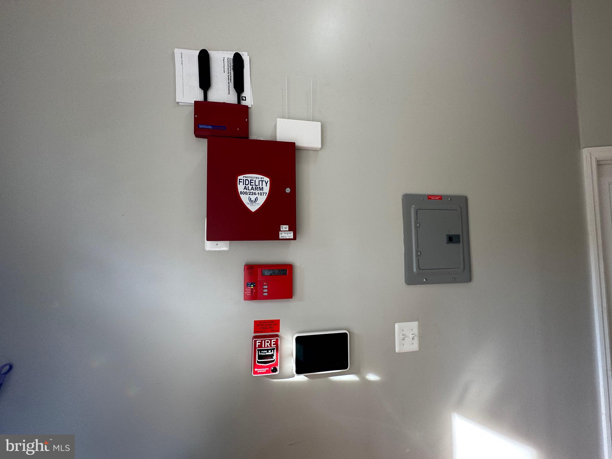 TEMPLE UNIVERSITY - Residential Lease