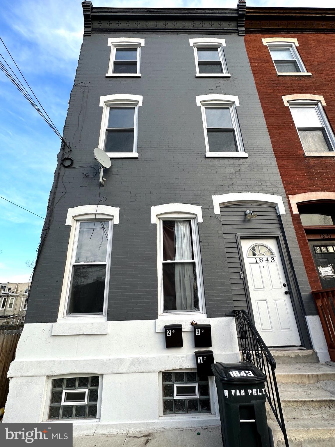 TEMPLE UNIVERSITY - Residential Lease