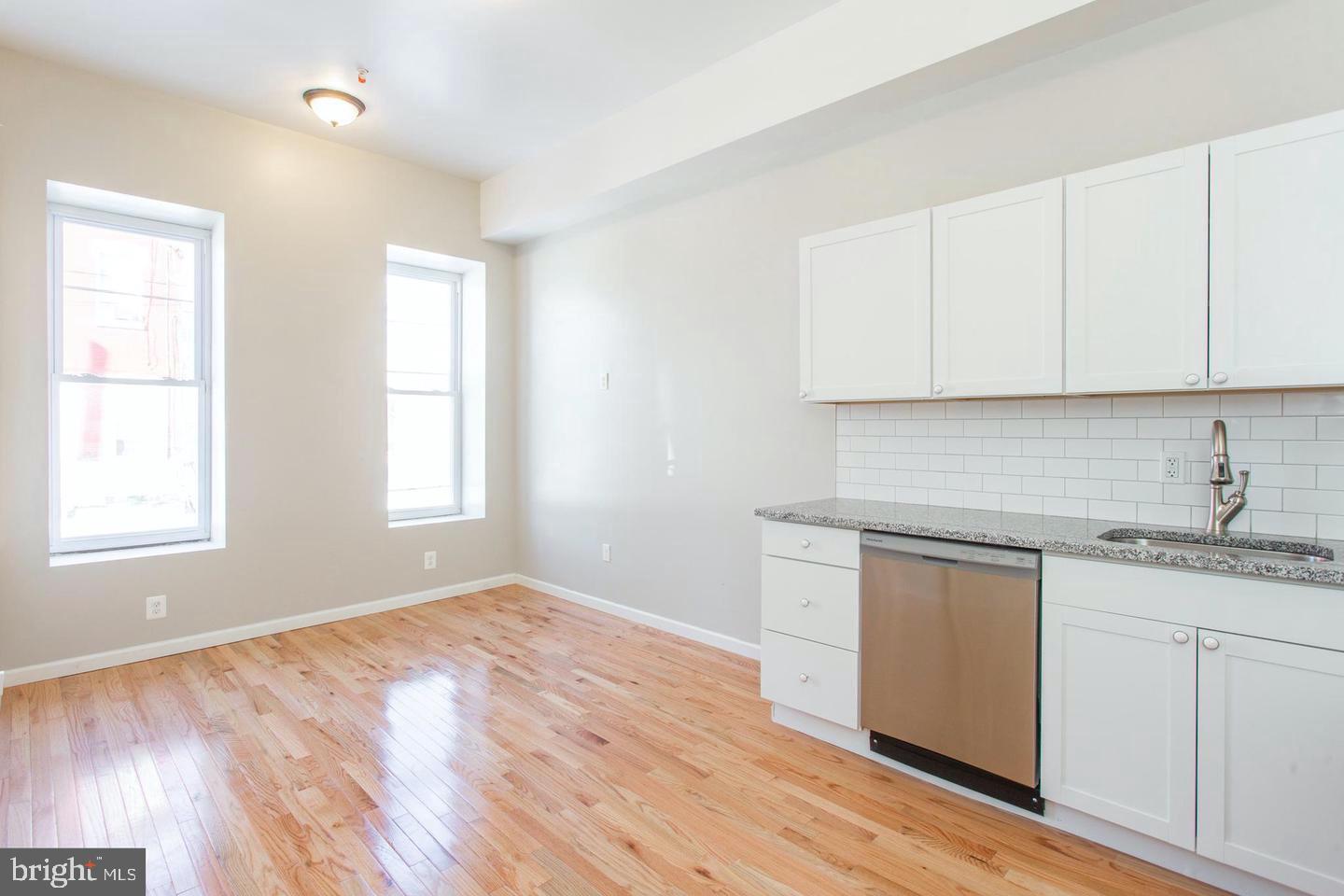 TEMPLE UNIVERSITY - Residential Lease