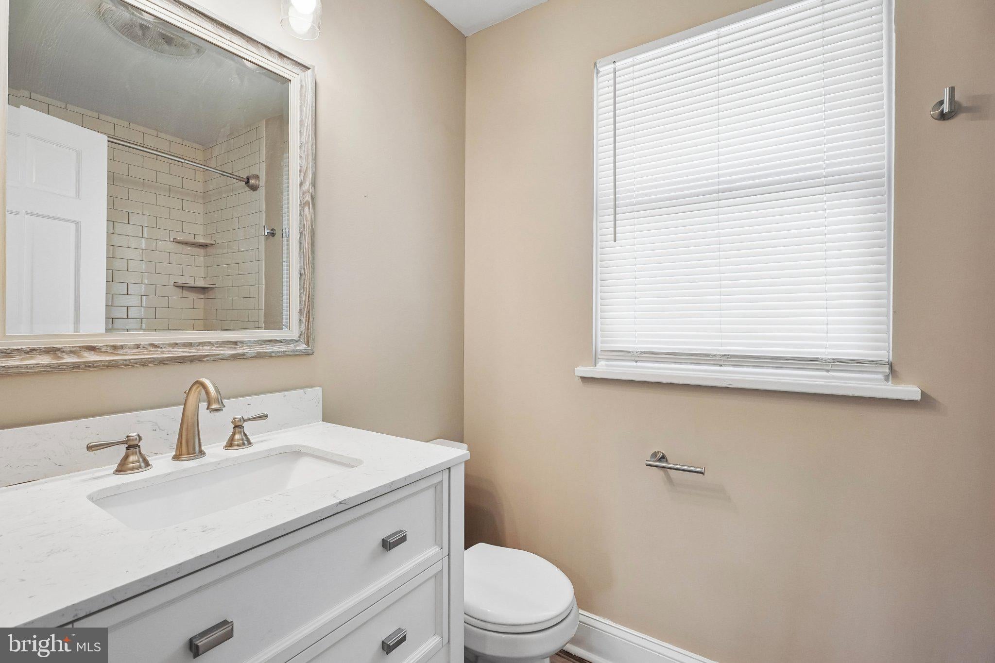 449 RAHNS ROAD 1