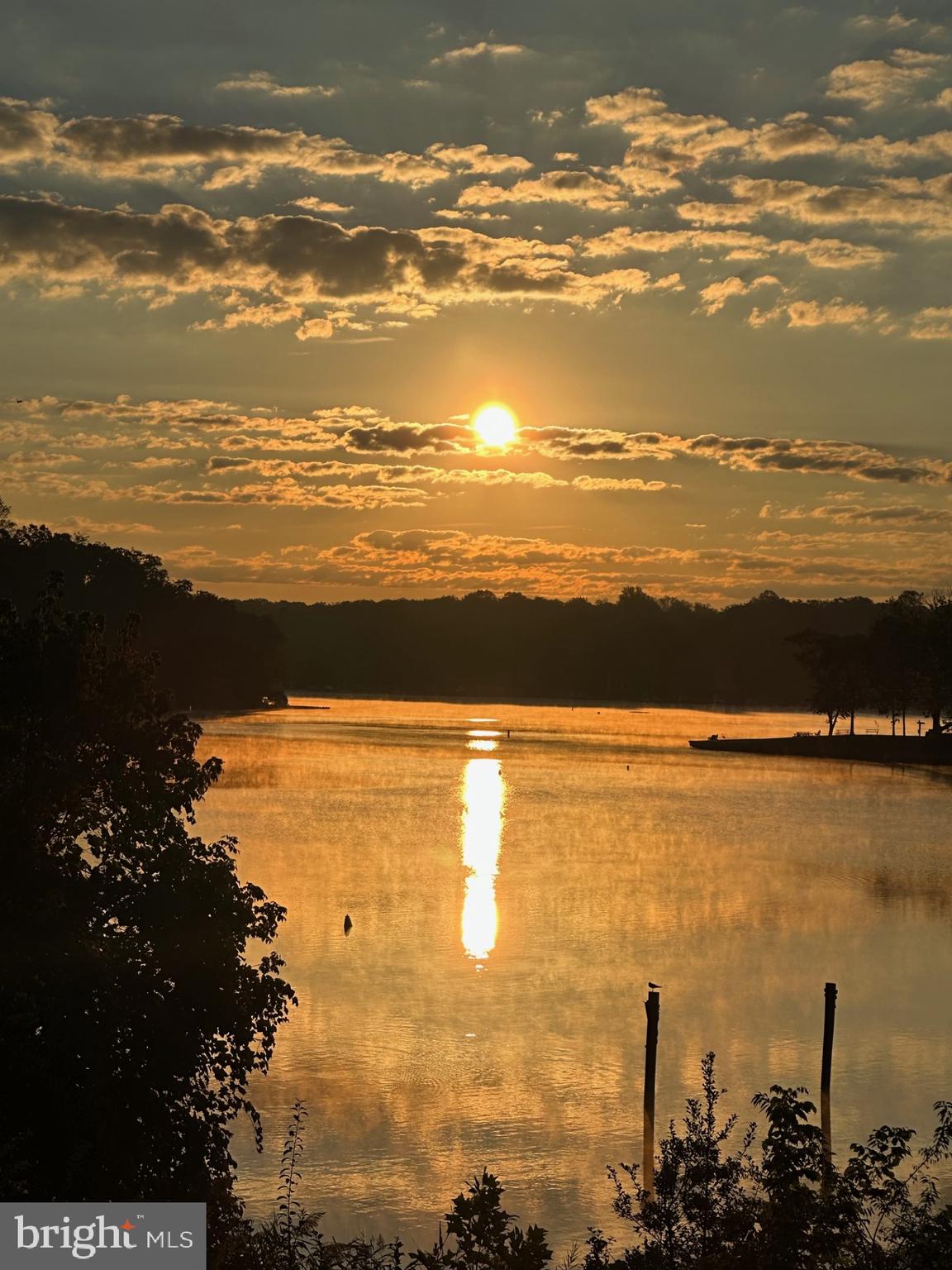 POINT FIELD LANDING - Residential