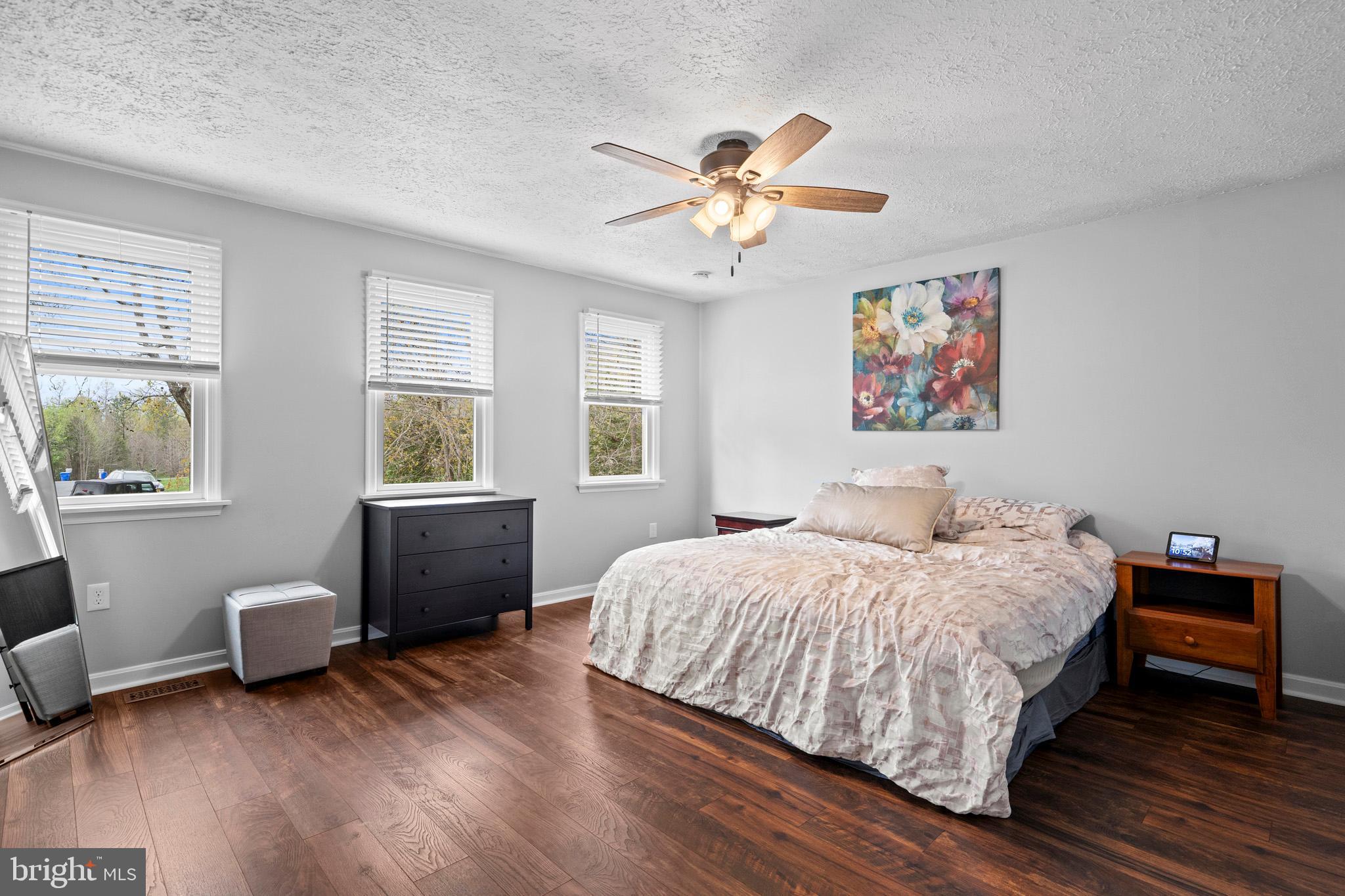 HOMELAND - Residential