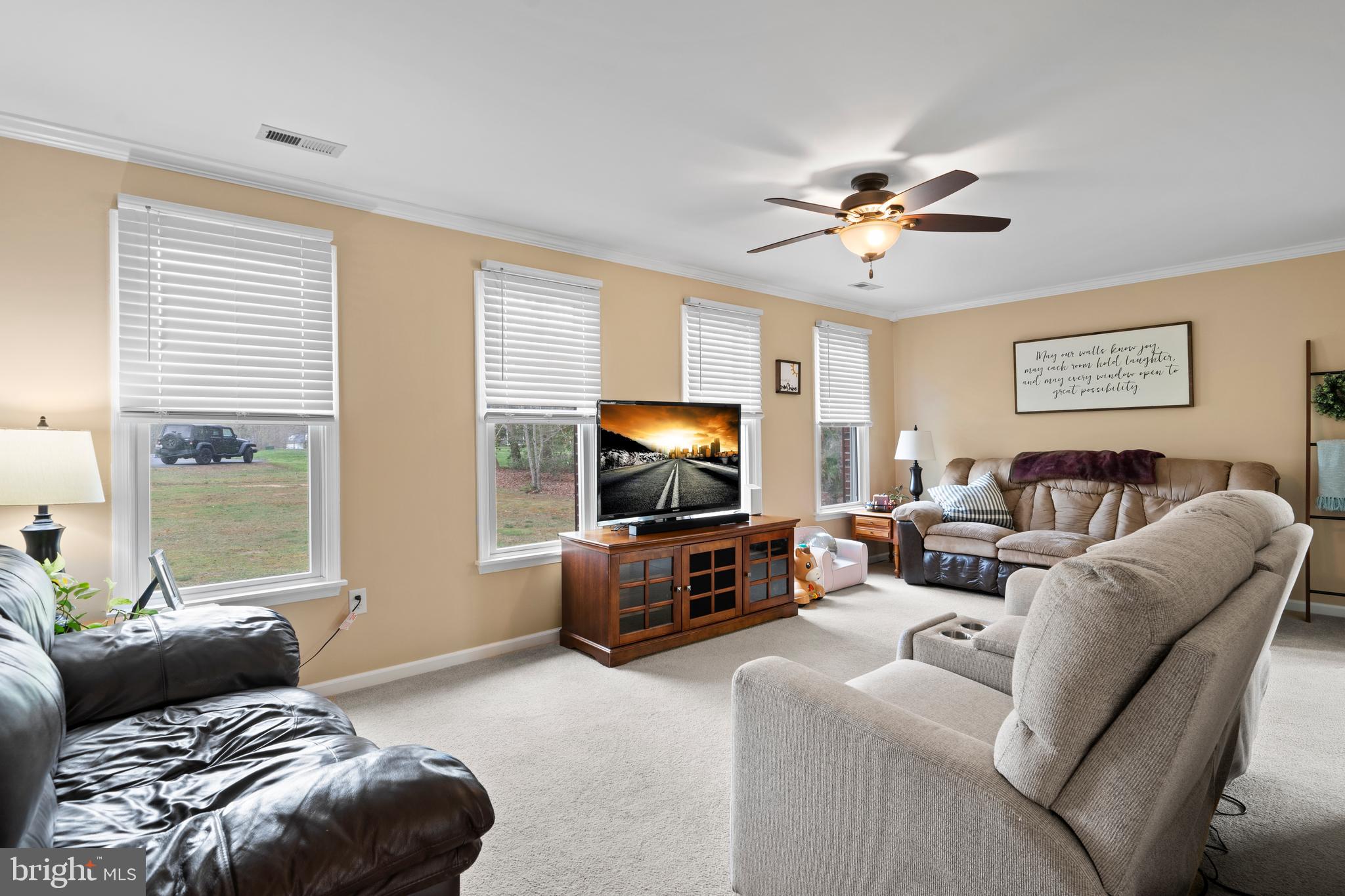 HOMELAND - Residential