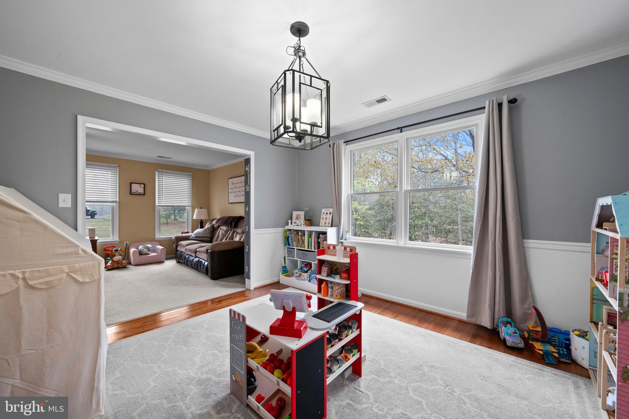 HOMELAND - Residential