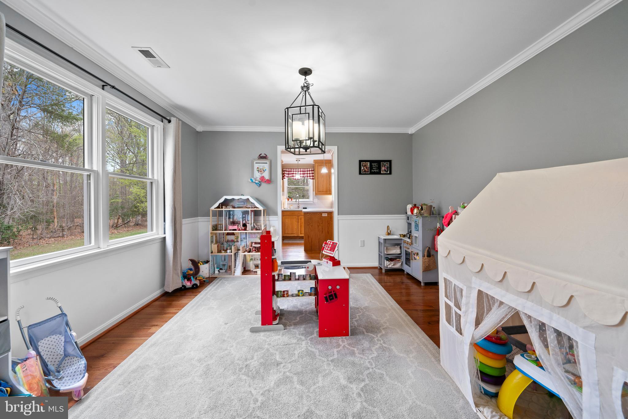 HOMELAND - Residential