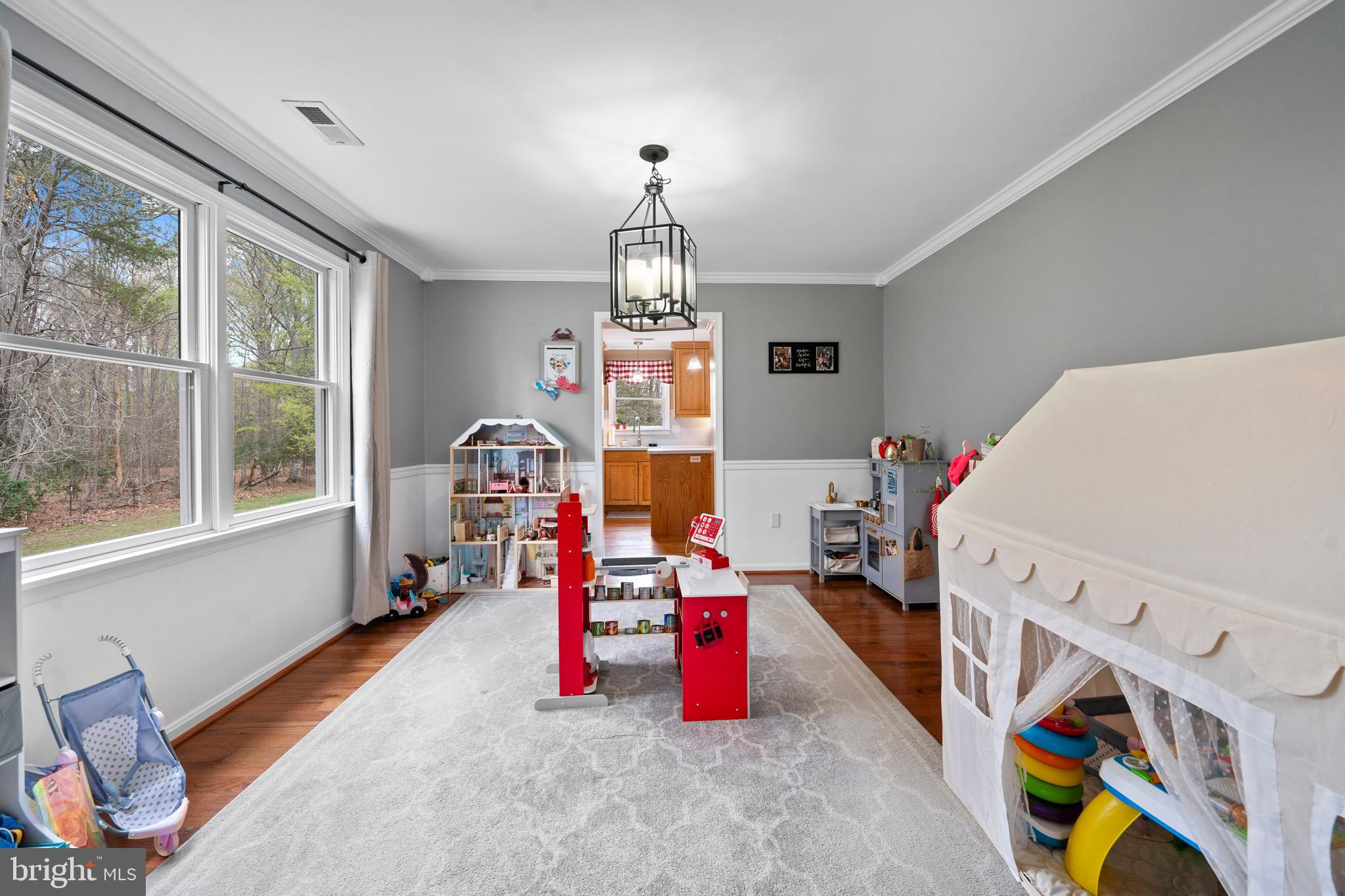 HOMELAND - Residential