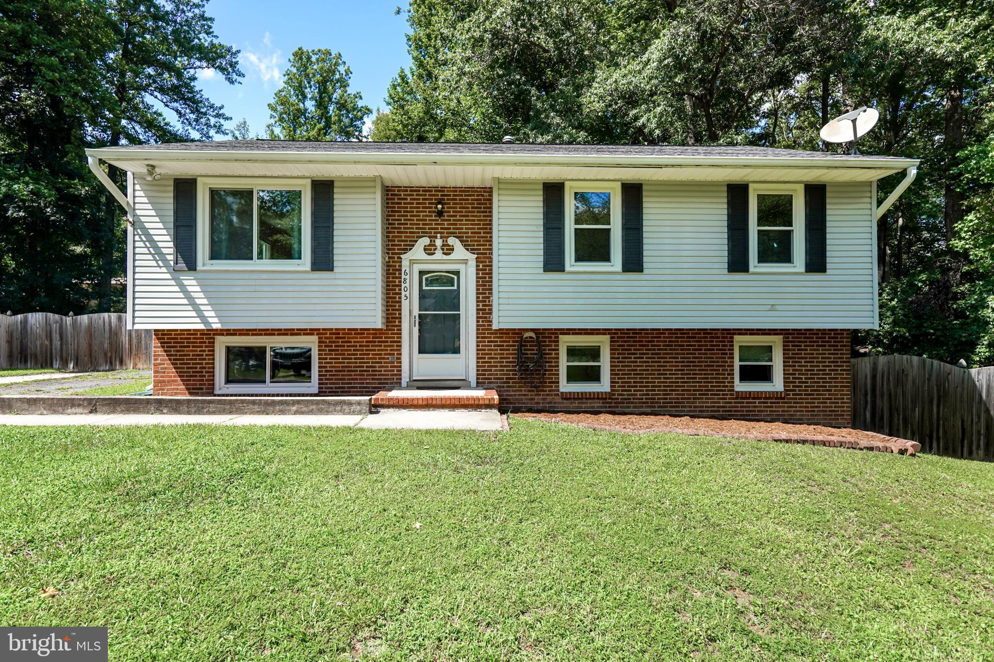 6805 ASHTON CIRCLE