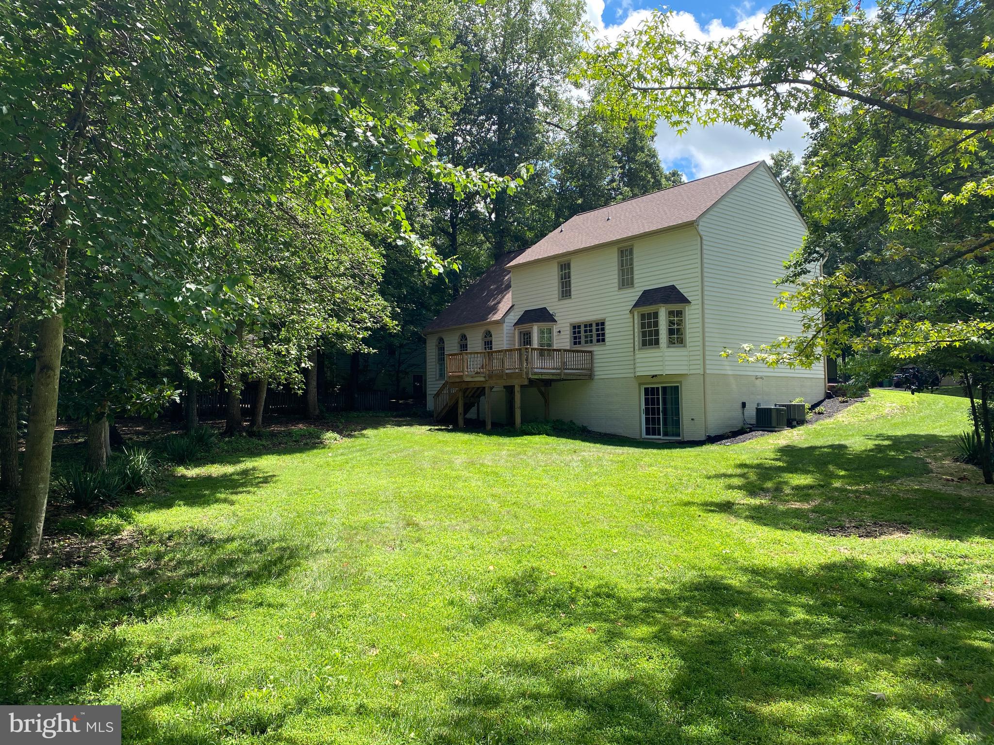 6611 MARSH COURT