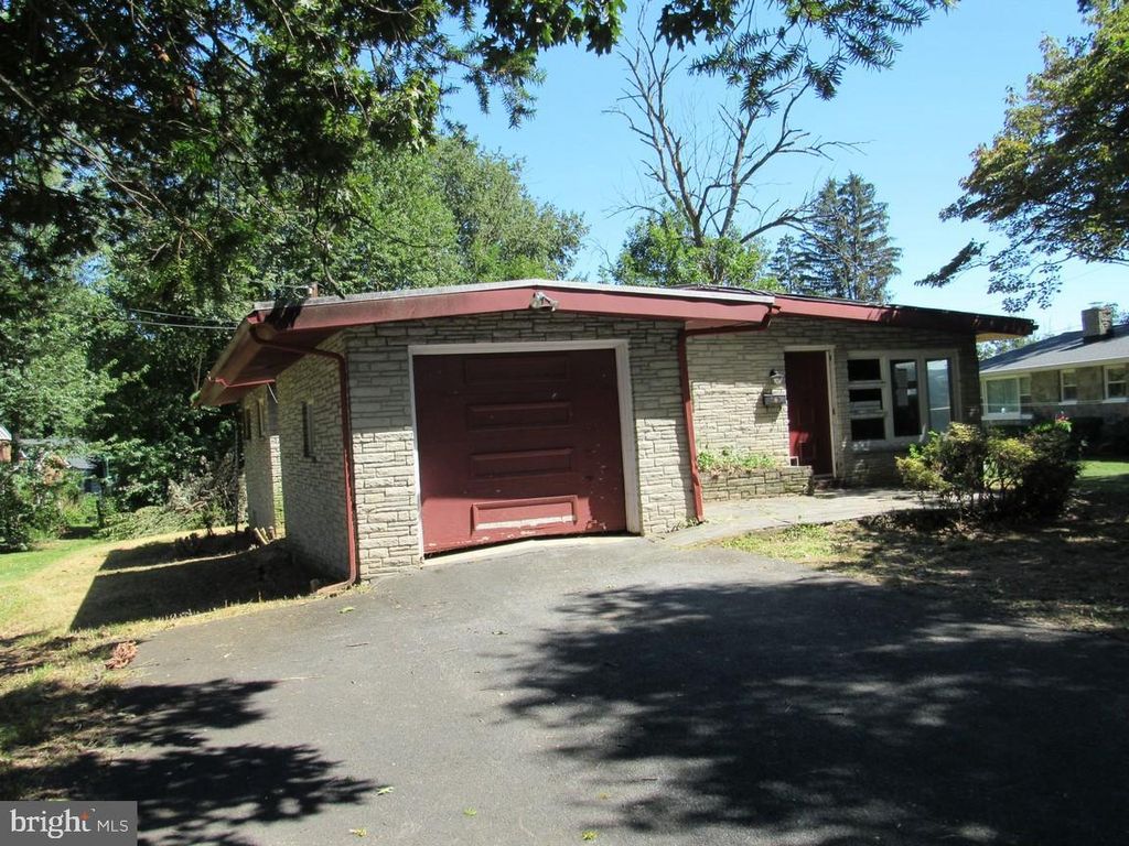 Photo of 151 Tulane Terrace, LANCASTER, PA 17603 (MLS # PALA2076602)