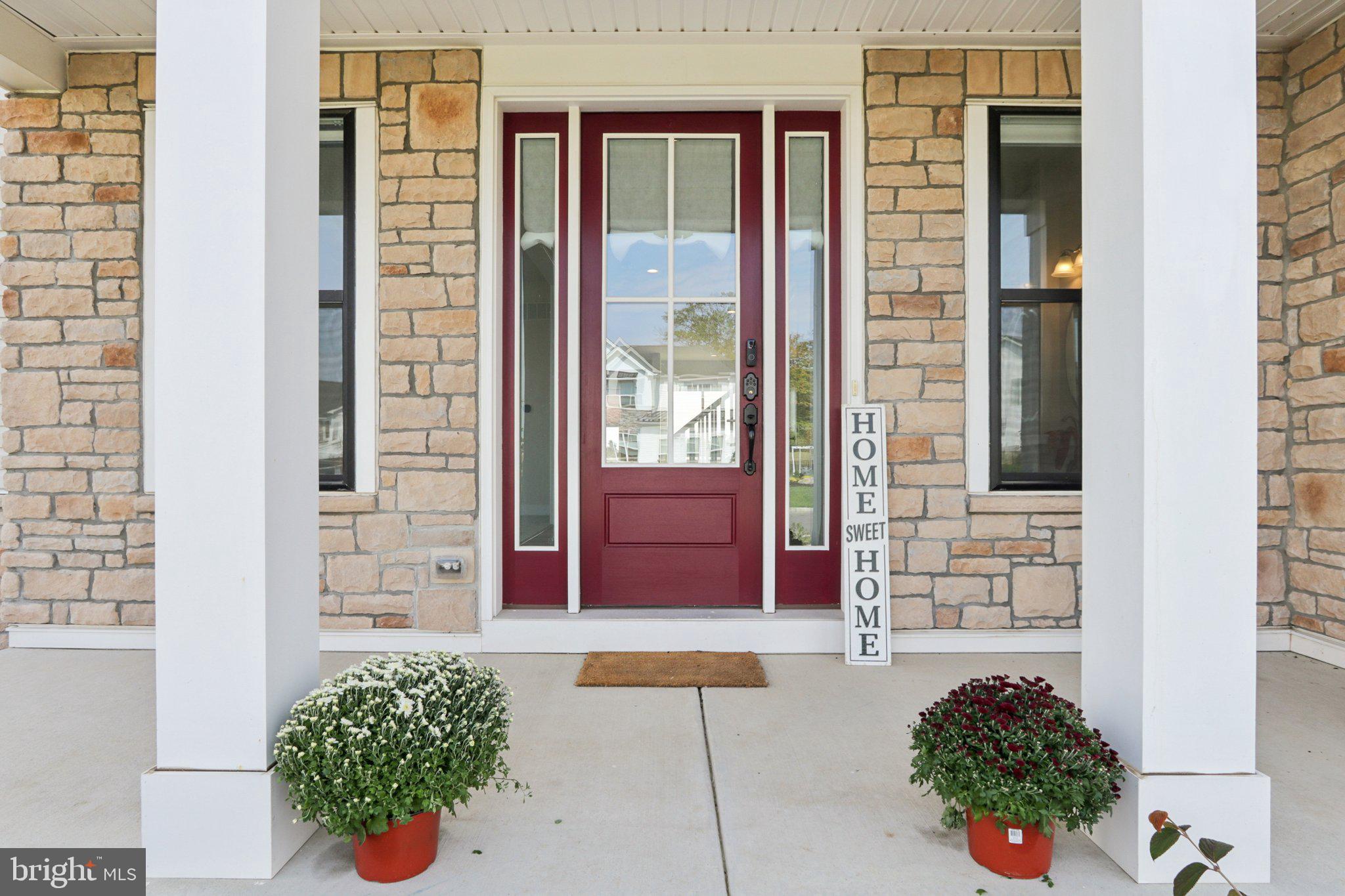 RESERVE AT CENTER SQUARE - Residential