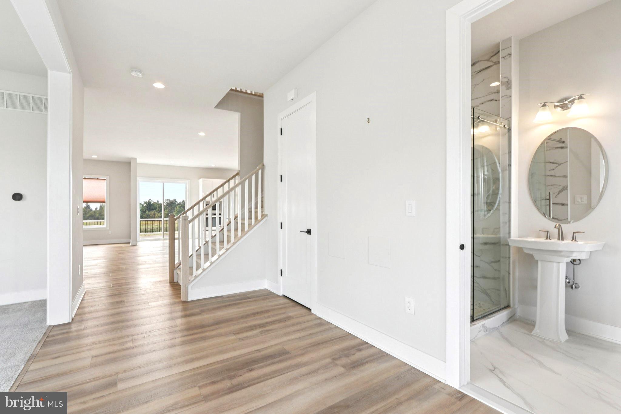 RESERVE AT CENTER SQUARE - Residential