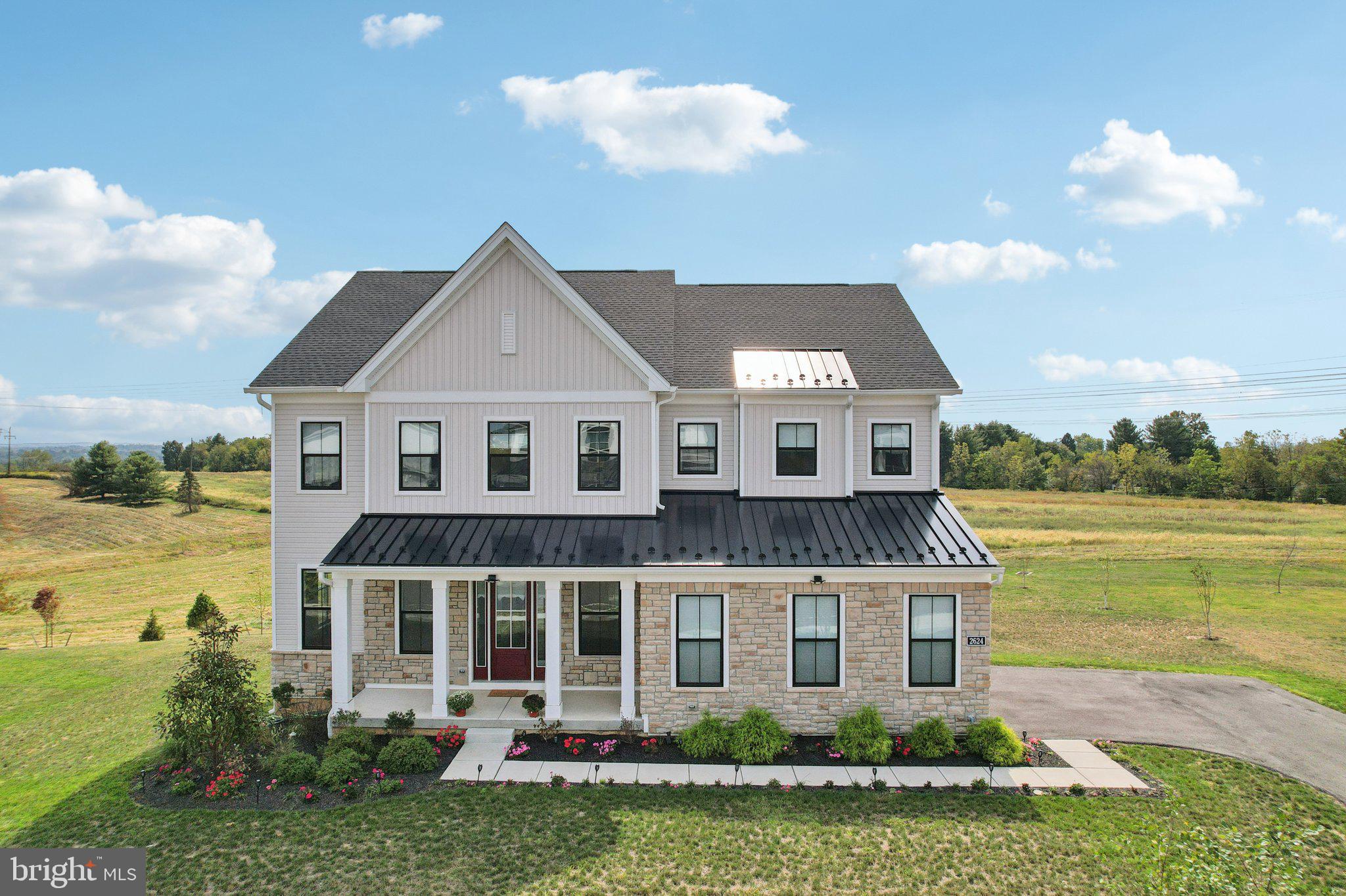 RESERVE AT CENTER SQUARE - Residential