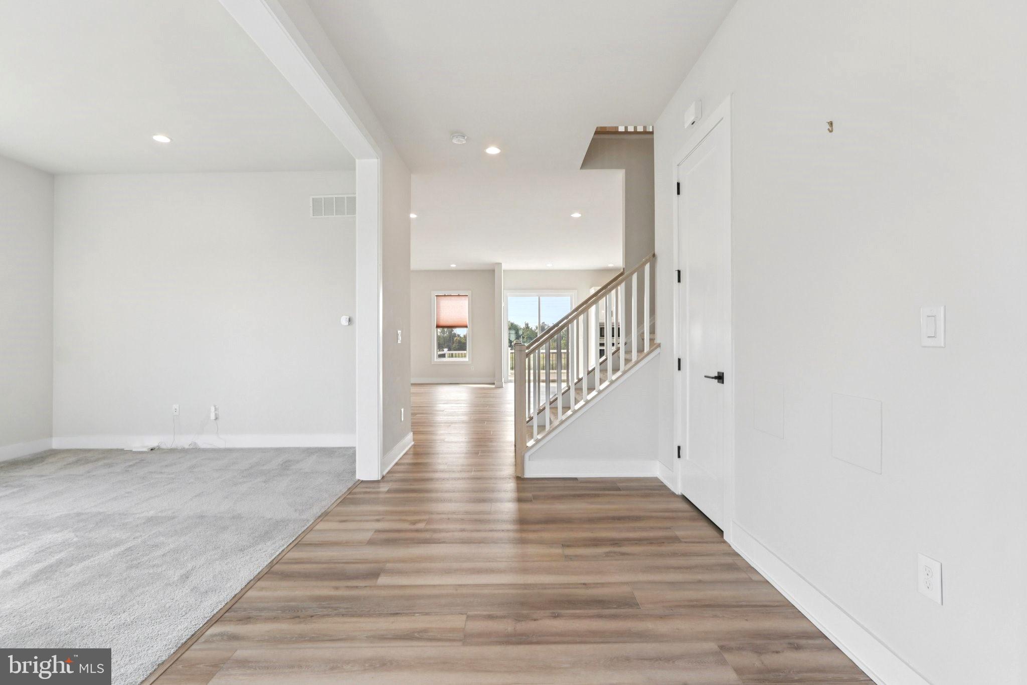 RESERVE AT CENTER SQUARE - Residential