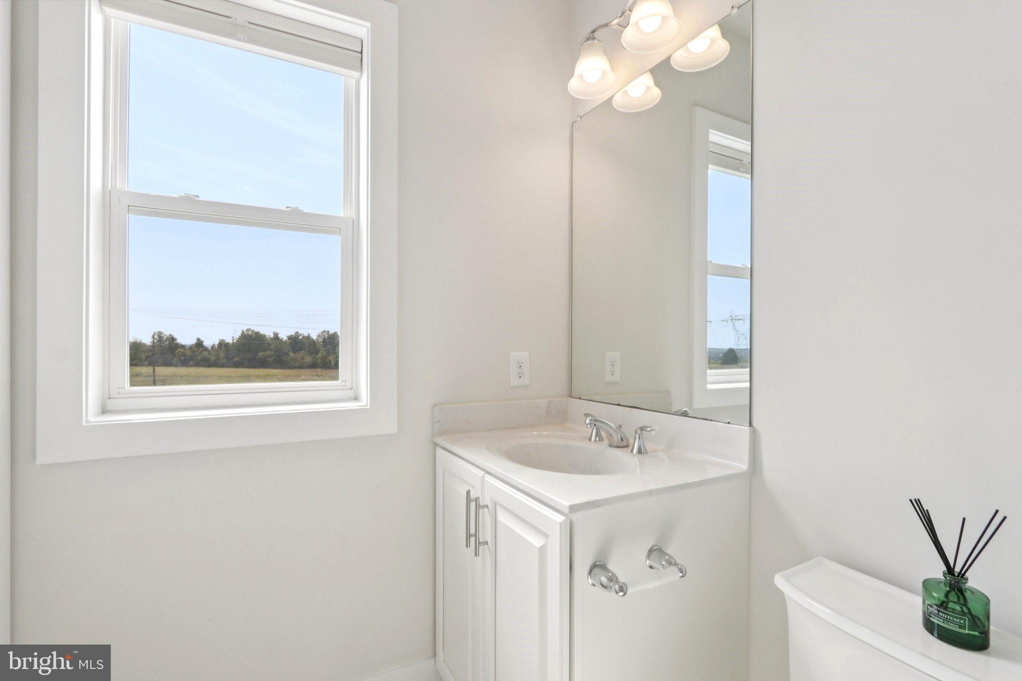RESERVE AT CENTER SQUARE - Residential