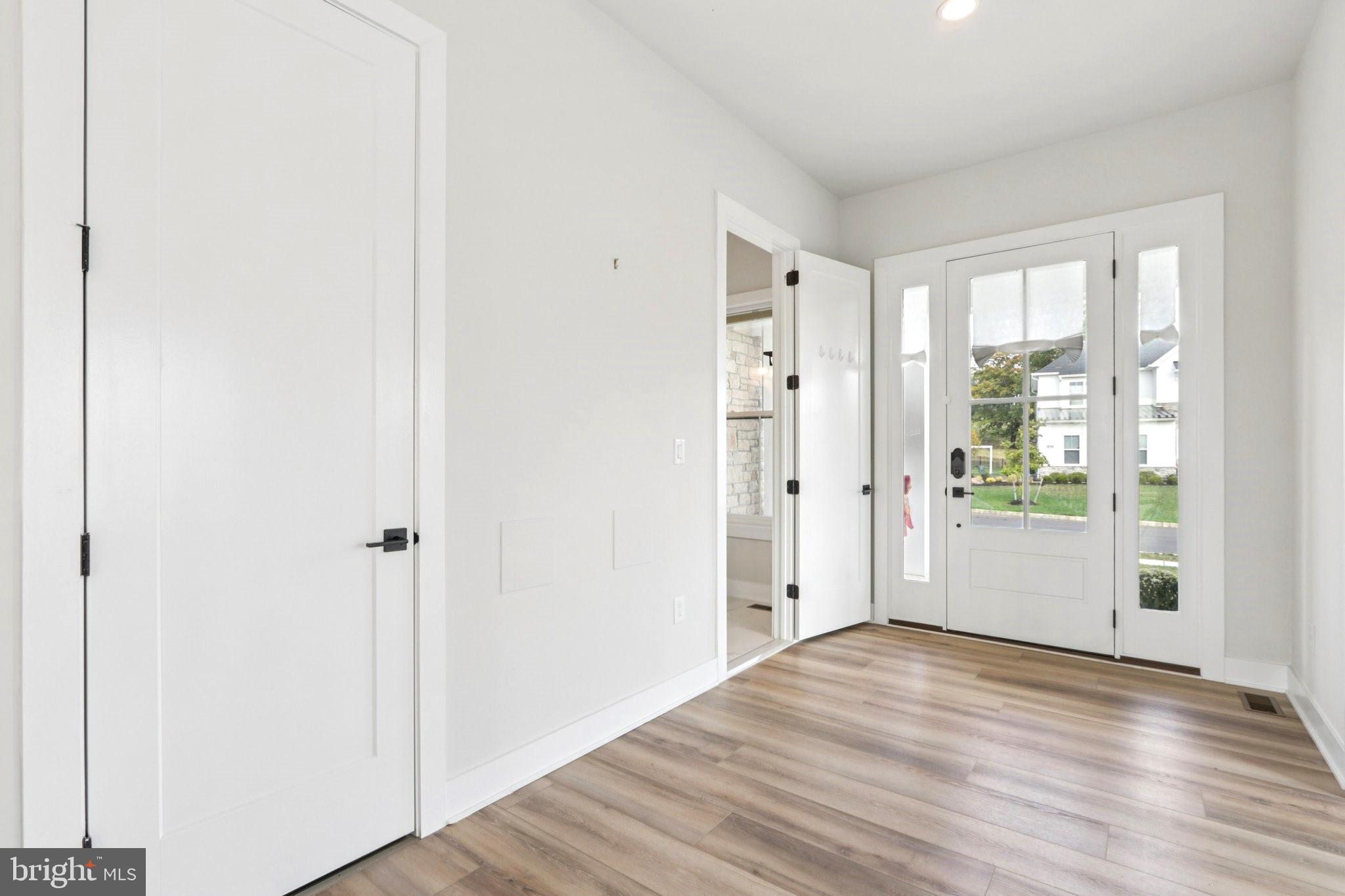 RESERVE AT CENTER SQUARE - Residential