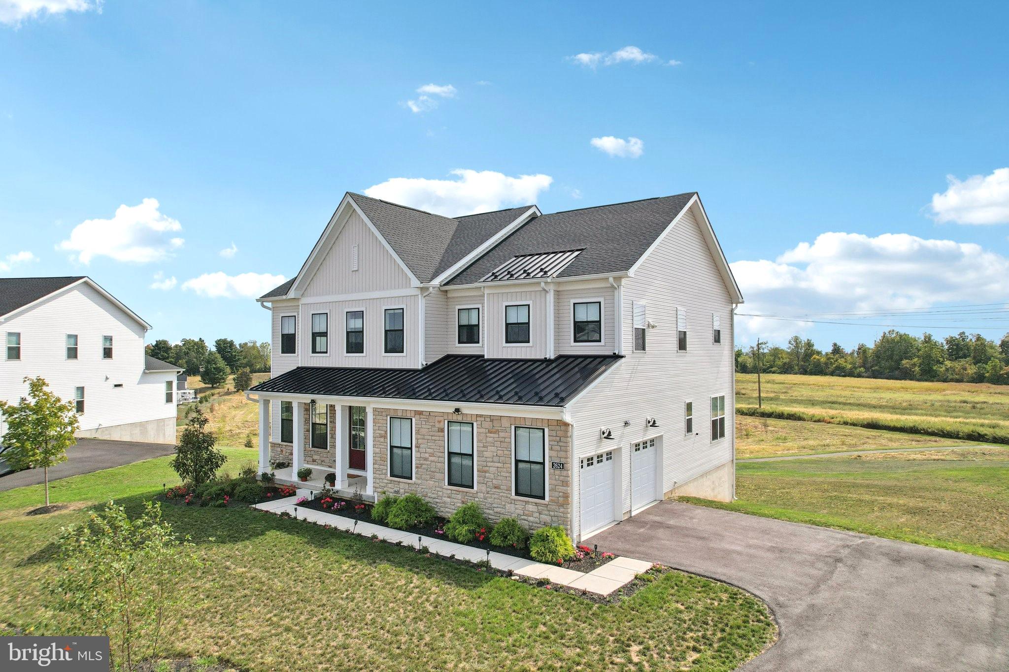 RESERVE AT CENTER SQUARE - Residential