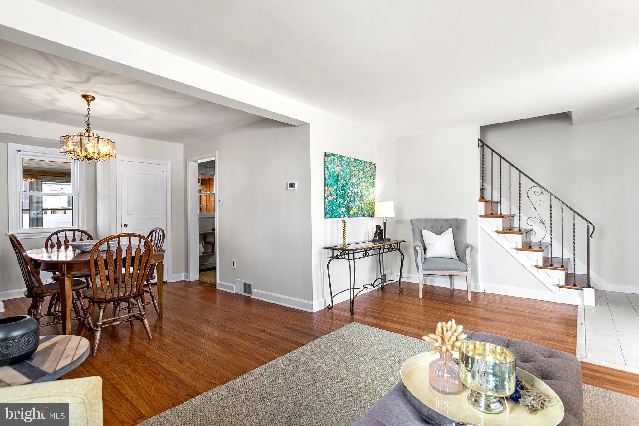 Folsom, Pennsylvania 19033, United States, 3 Bedrooms Bedrooms, ,2 BathroomsBathrooms,Residential,Pending,87862