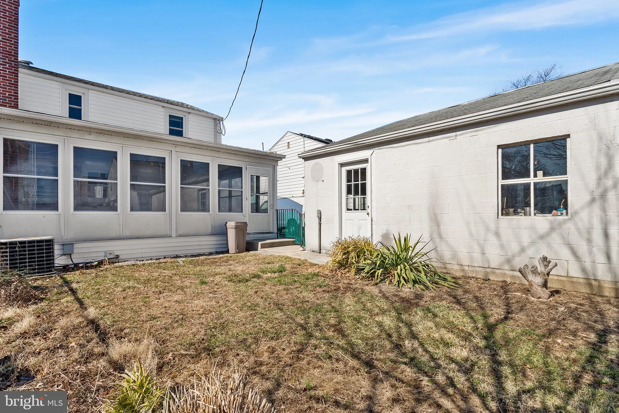 Folsom, Pennsylvania 19033, United States, 3 Bedrooms Bedrooms, ,2 BathroomsBathrooms,Residential,Pending,87862