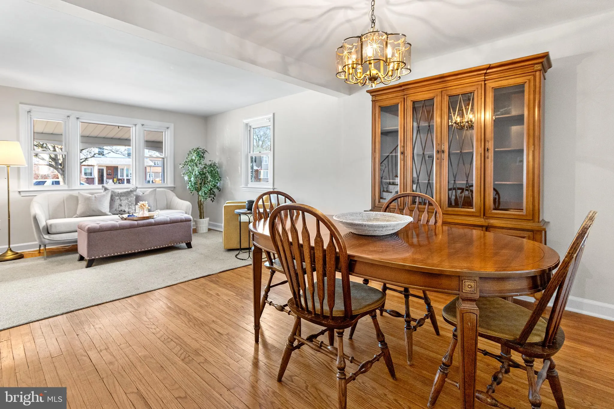 Folsom, Pennsylvania 19033, United States, 3 Bedrooms Bedrooms, ,2 BathroomsBathrooms,Residential,Pending,87862