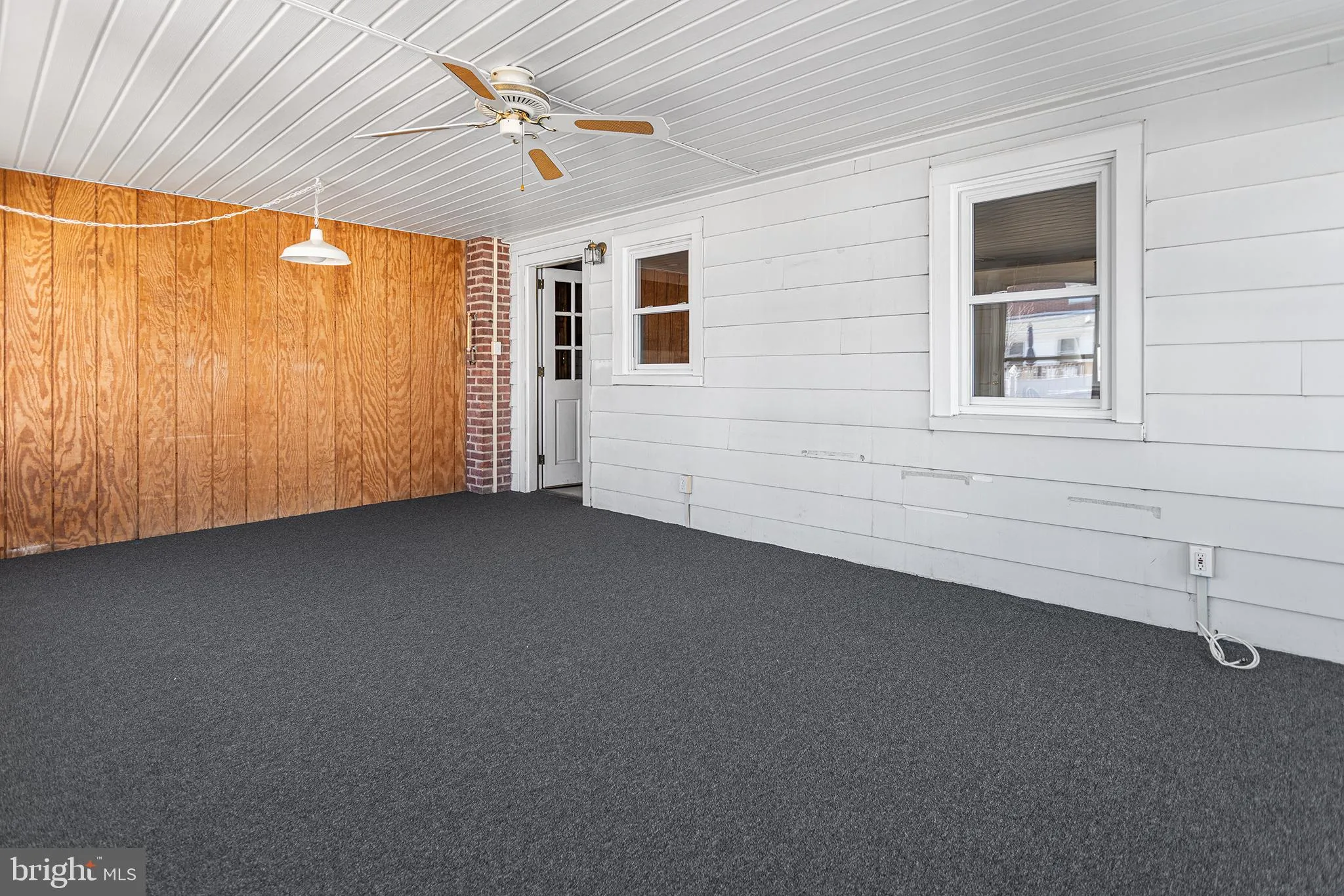 Folsom, Pennsylvania 19033, United States, 3 Bedrooms Bedrooms, ,2 BathroomsBathrooms,Residential,Pending,87862