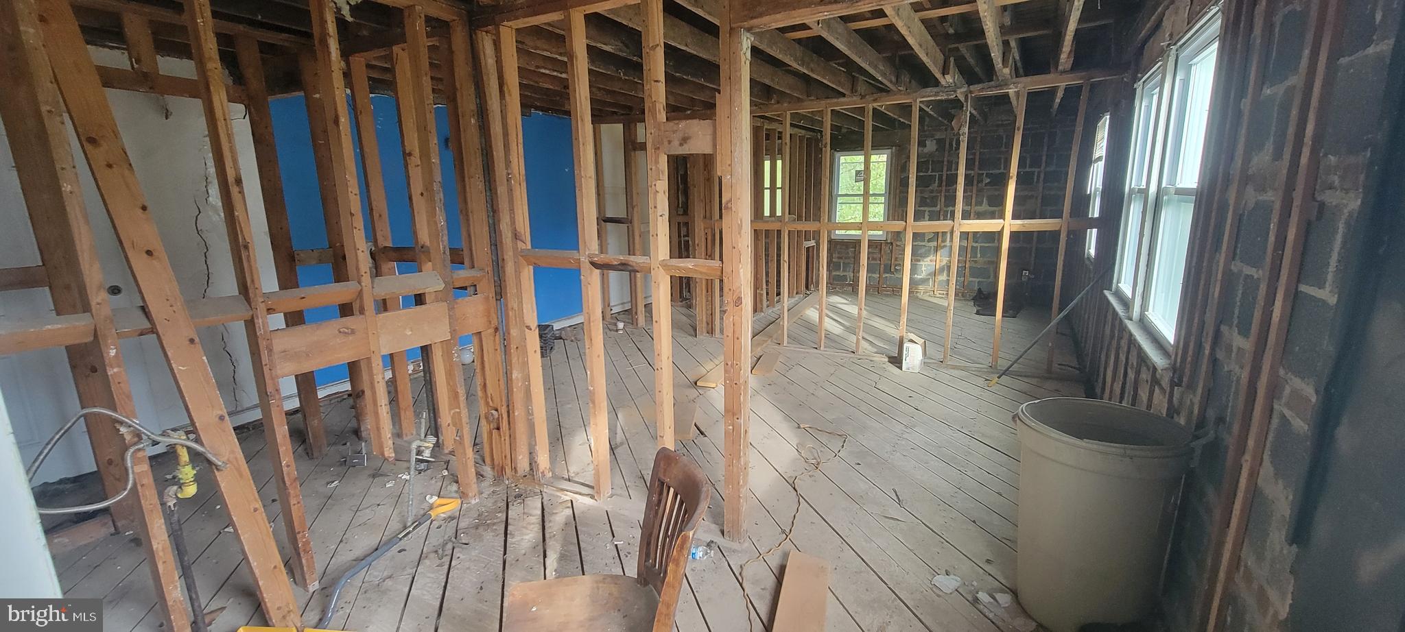 MARSHALL HEIGHTS - Residential Income