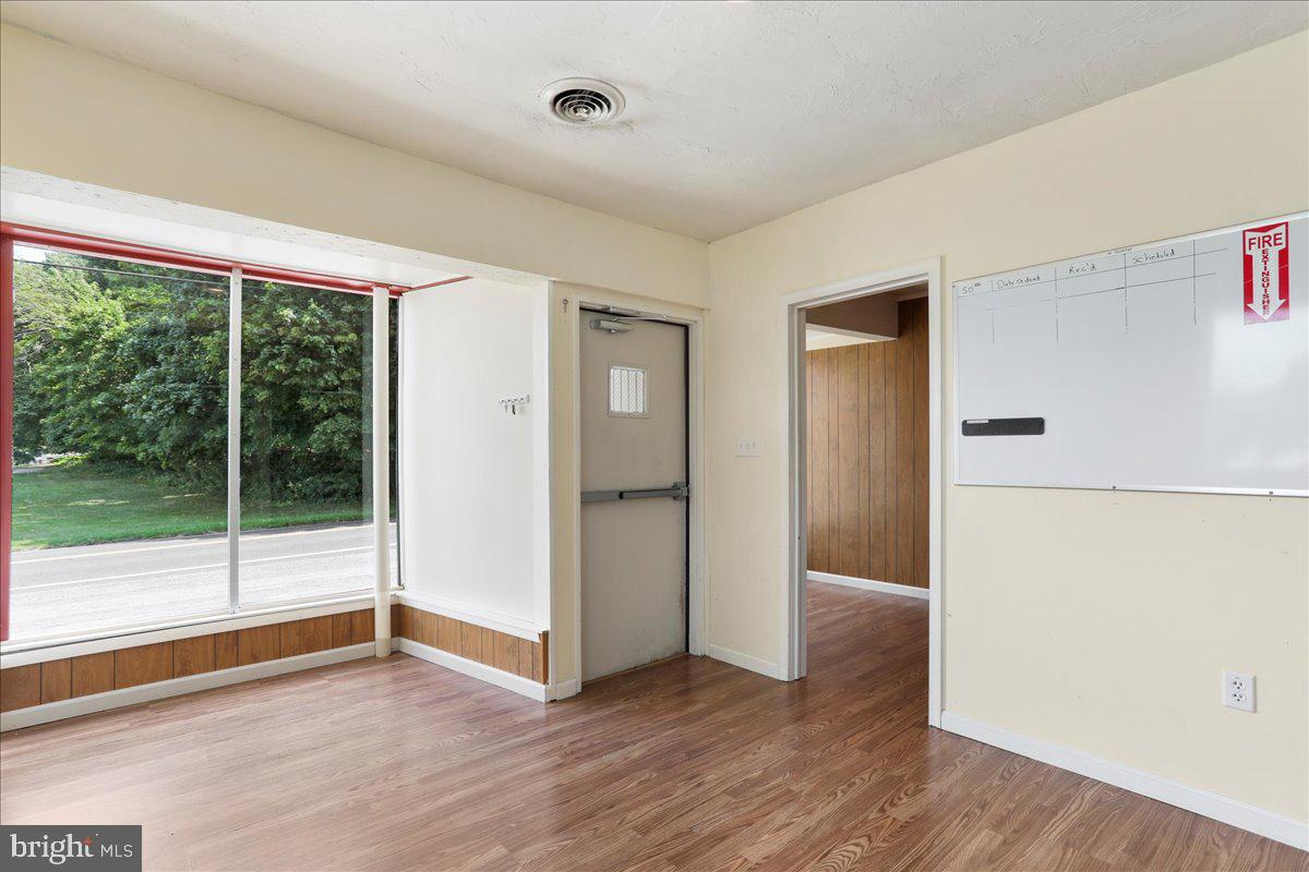 BLUE RIDGE SUMMIT - Commercial Lease