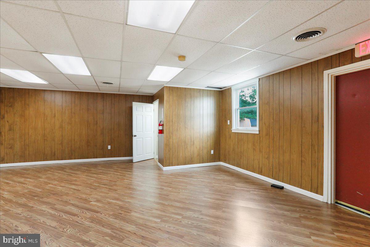 BLUE RIDGE SUMMIT - Commercial Lease